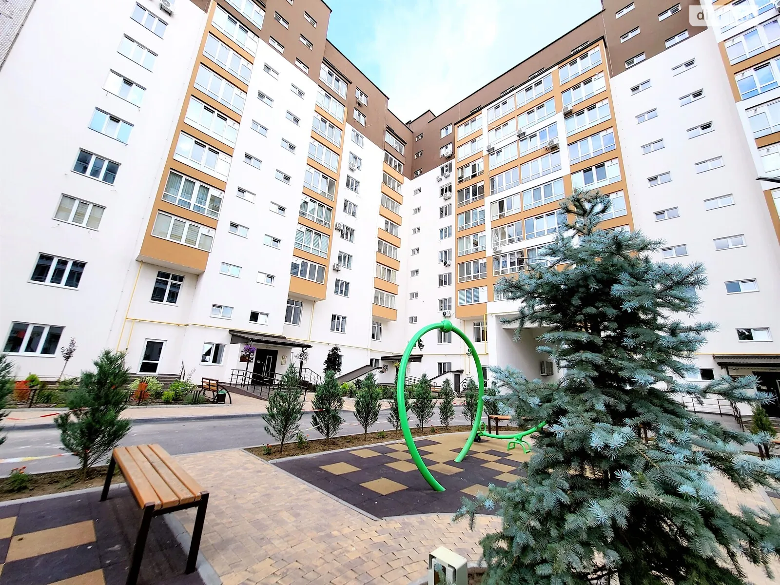 Продается 2-комнатная квартира 58.1 кв. м в Виннице, просп. Юности, 16Б - фото 1