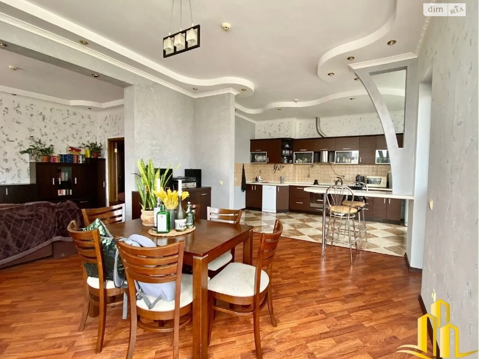 Продается 2-комнатная квартира 93.4 кв. м в Киеве, ул. Белорусская, 3 - фото 1