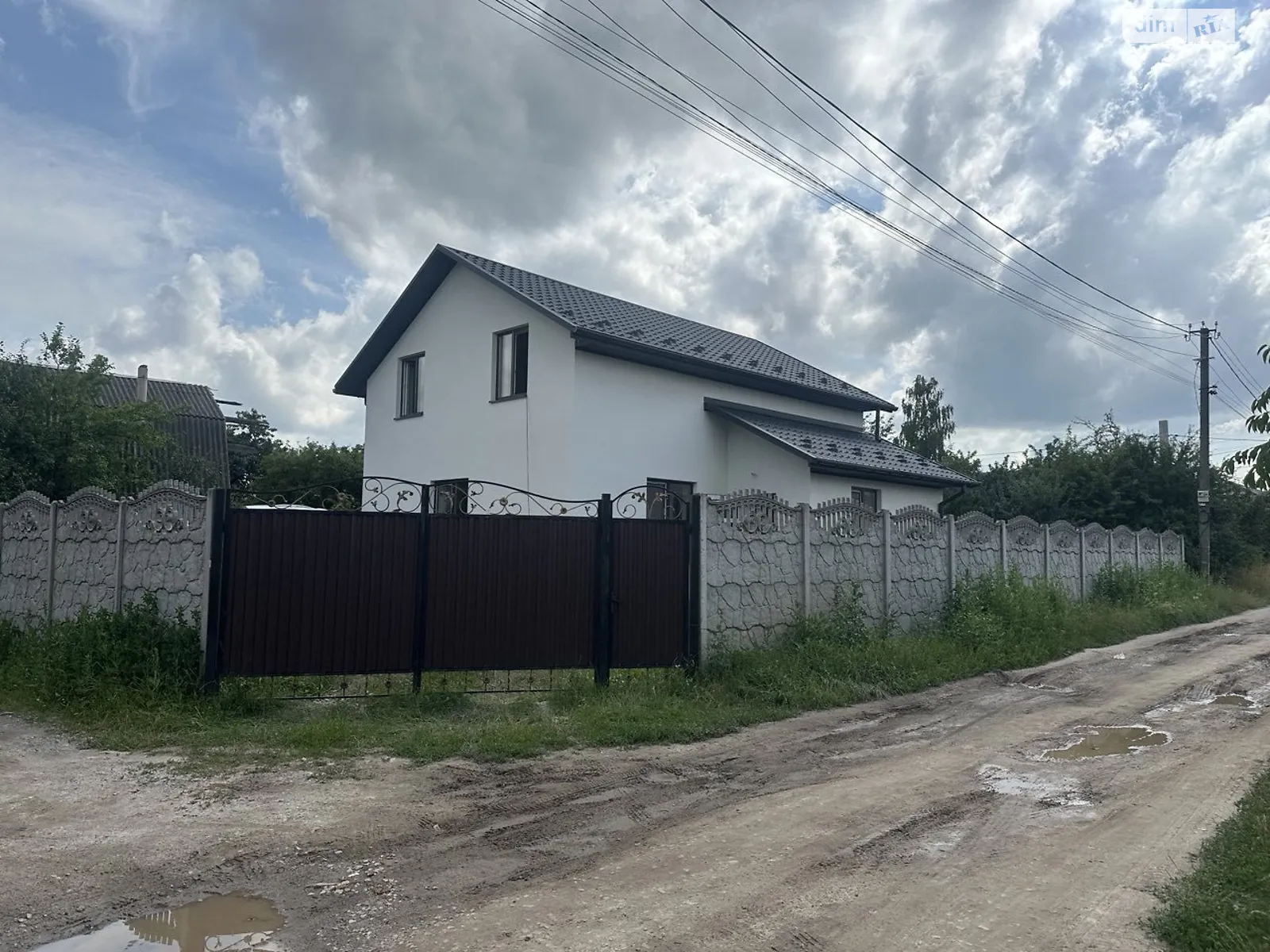 Продается дом на 2 этажа 116 кв. м с участком, цена: 75000 $ - фото 1