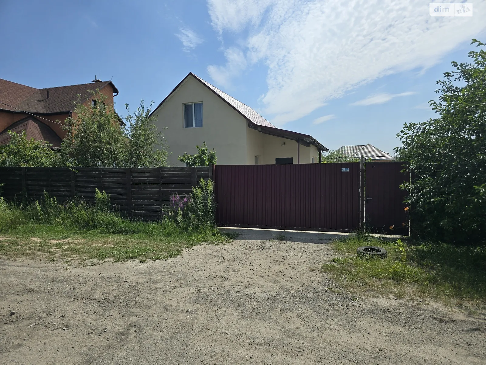 Продается дом на 2 этажа 96.3 кв. м с гаражом, цена: 75000 $ - фото 1