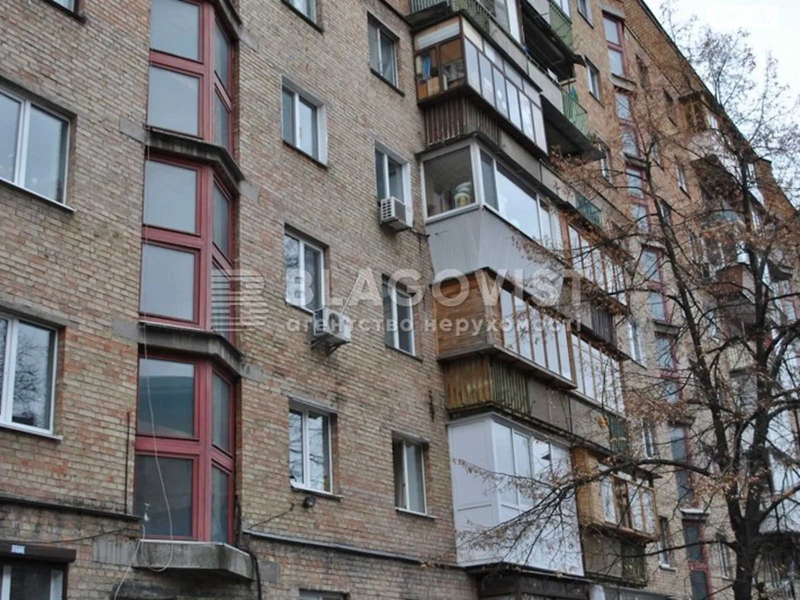 Продается 1-комнатная квартира 32.7 кв. м в Киеве, ул. Ивана Федорова, 9 - фото 1