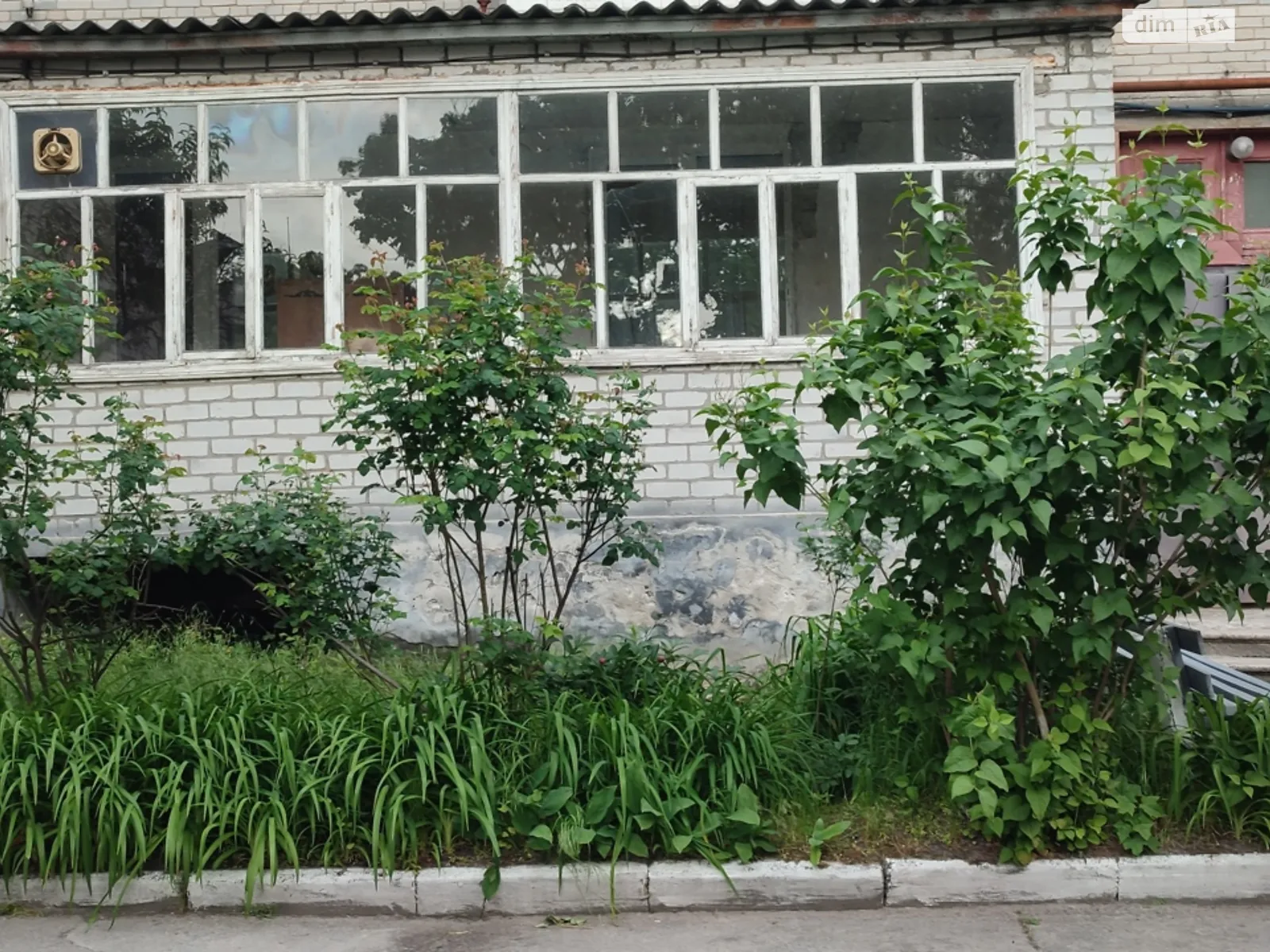 Продается 2-комнатная квартира 65.5 кв. м в Светловодске, ул. Героев Украины(Ленина), 13 - фото 1
