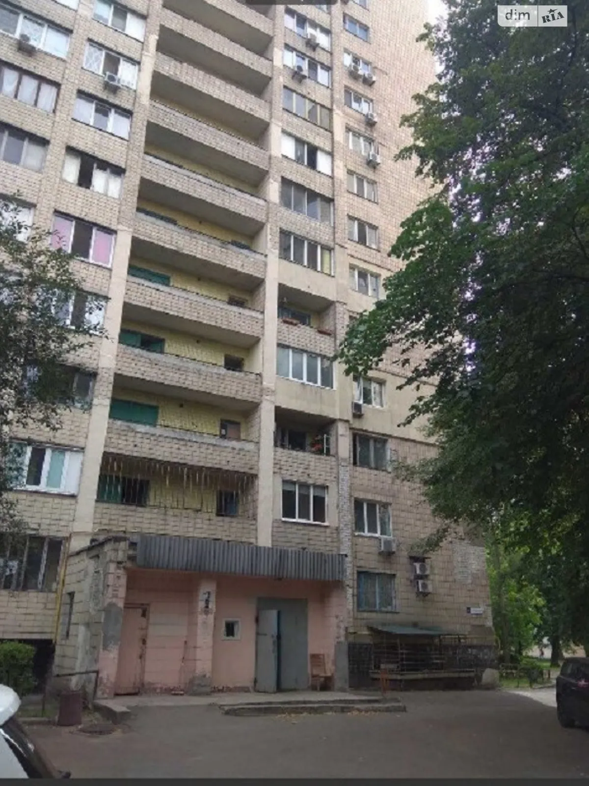 Продается 3-комнатная квартира 75 кв. м в Киеве, просп. Леся Курбаса(50-летия Октября) - фото 1