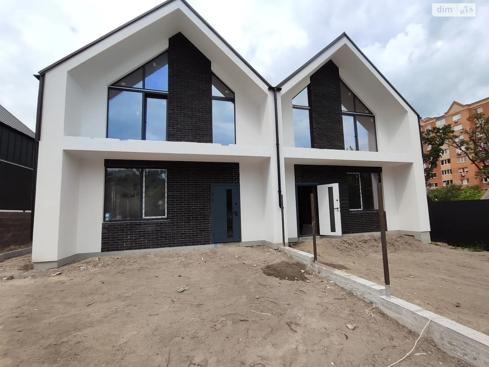Продається частина будинку 118 кв. м з мансардою, цена: 96000 $ - фото 1
