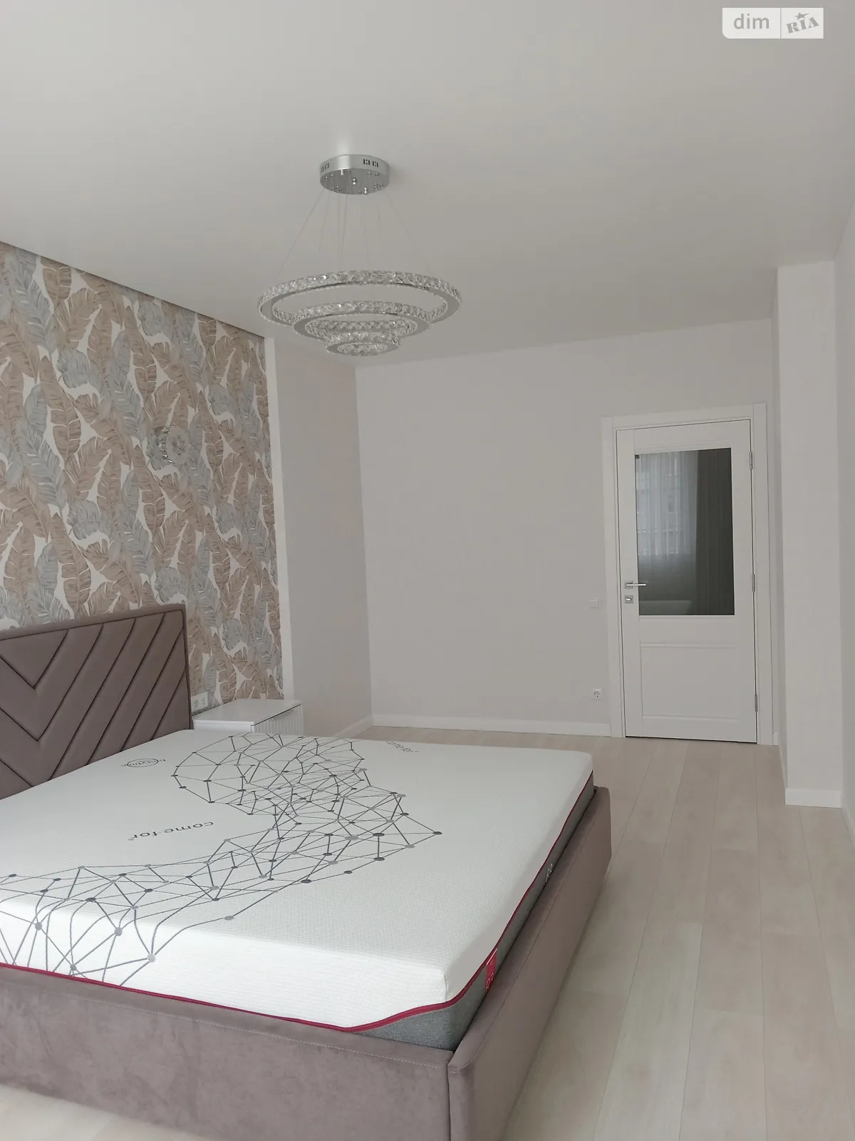 Продается 1-комнатная квартира 46 кв. м в Виннице, ул. 600-летия, 3 - фото 1