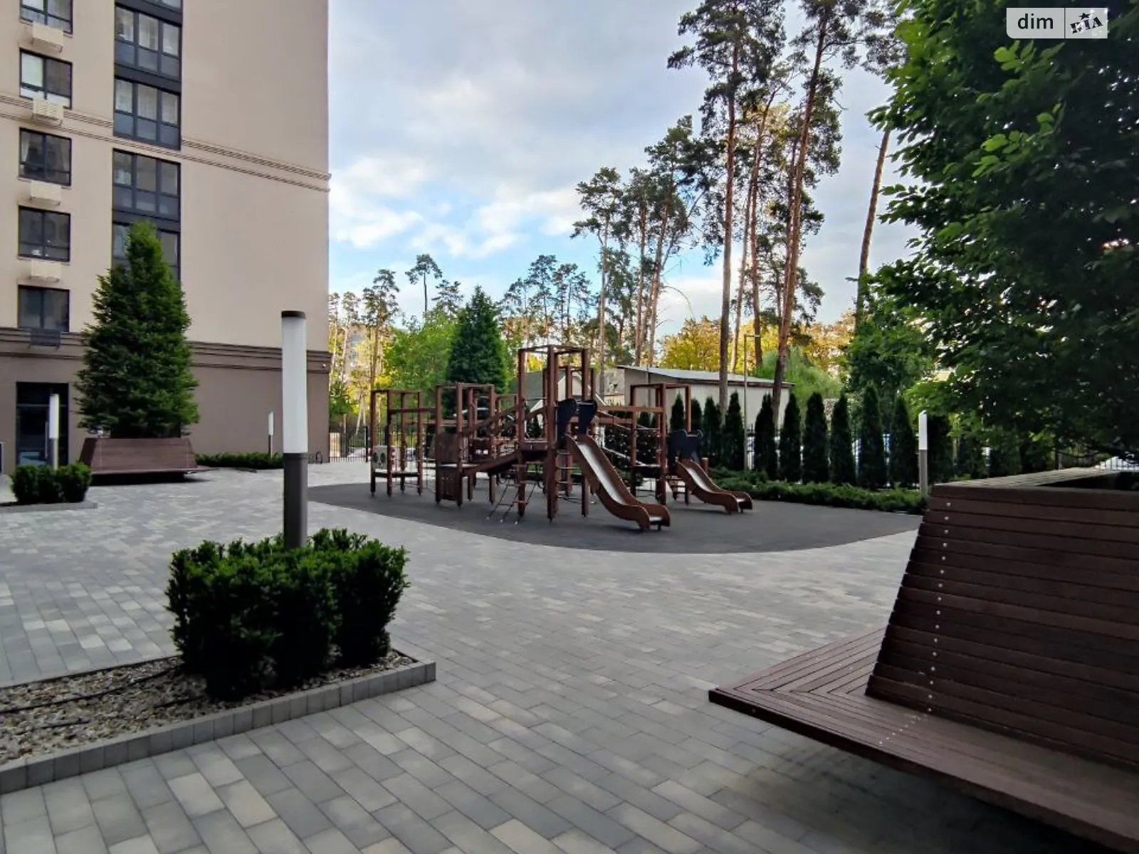 Продается 2-комнатная квартира 57.6 кв. м в Ирпене, ул. Соборная(ІІІ Интернационала), 122 - фото 1