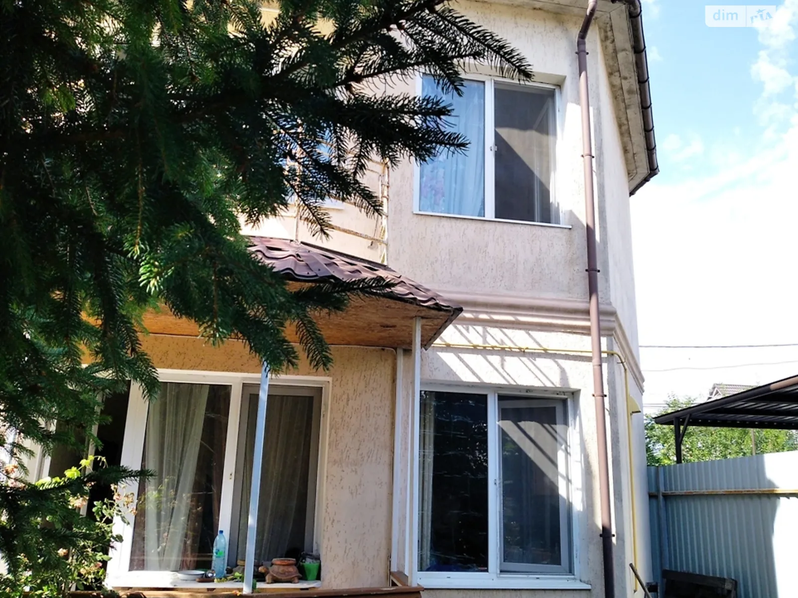 Продается дом на 3 этажа 150 кв. м с верандой, цена: 145000 $ - фото 1