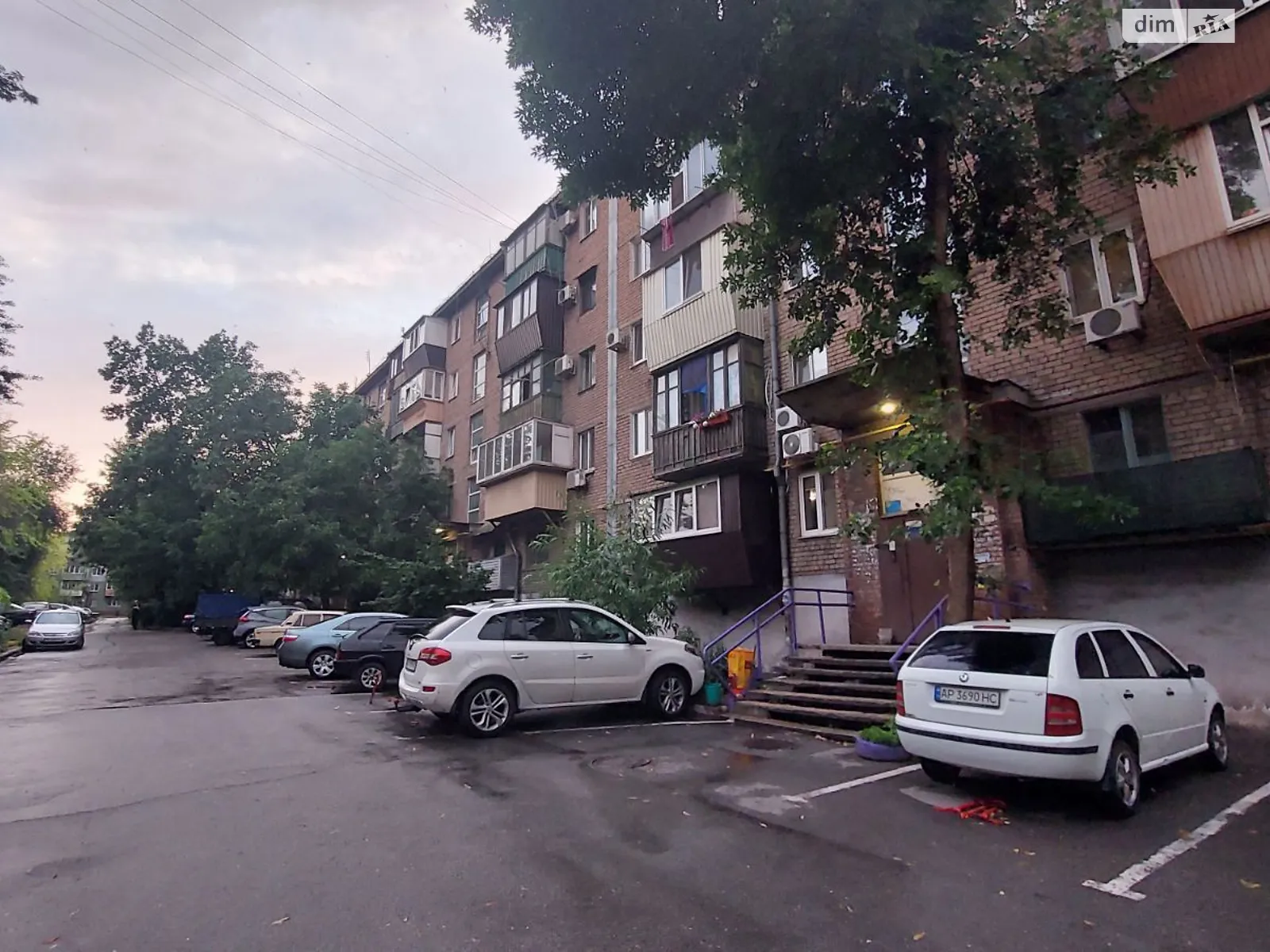 2-кімнатна квартира 43 кв. м у Запоріжжі, вул. Добровольчих батальйонів(Союзна) - фото 1