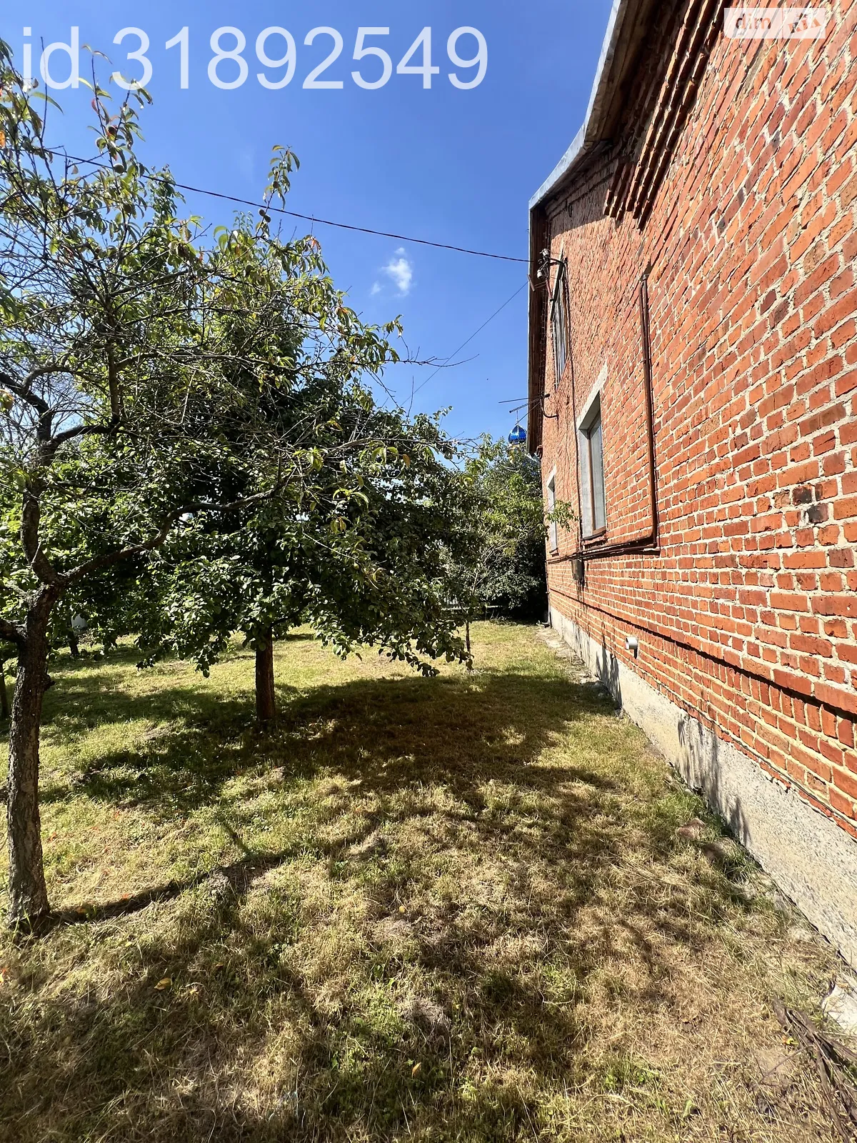 Продается дом на 2 этажа 106.1 кв. м с бассейном, цена: 93000 $ - фото 1