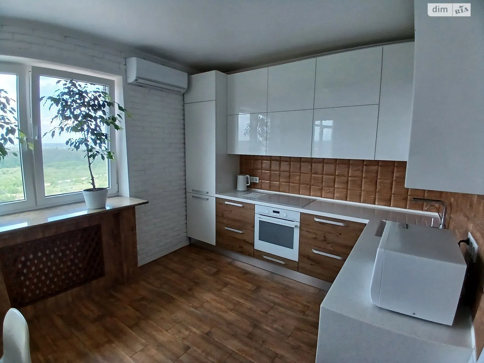 Продается 2-комнатная квартира 97.4 кв. м в Киеве, ул. Юрия Кондратюка, 5 - фото 1