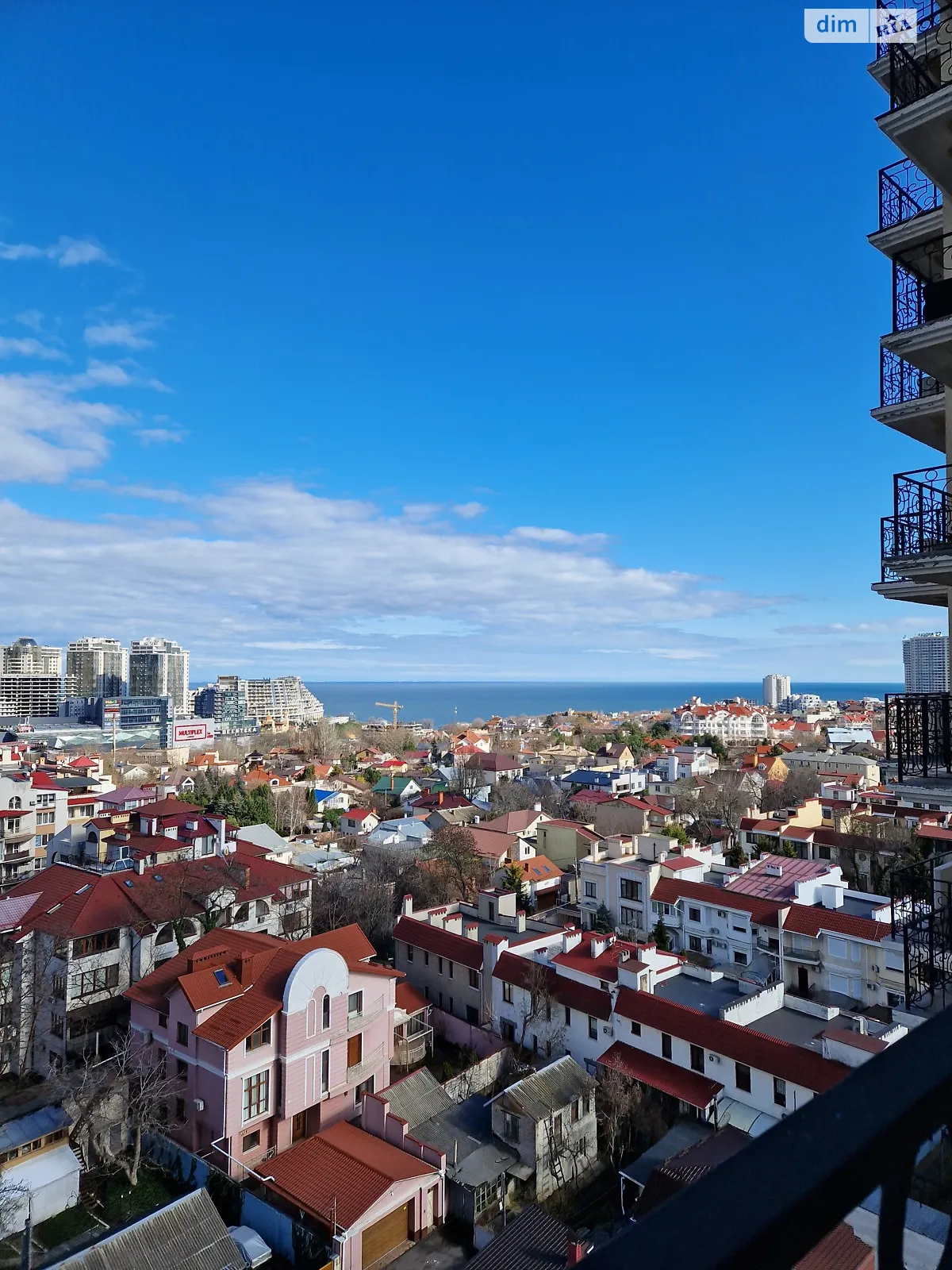 Продается 3-комнатная квартира 105 кв. м в Одессе, ул. Педагогическая, 23 - фото 1