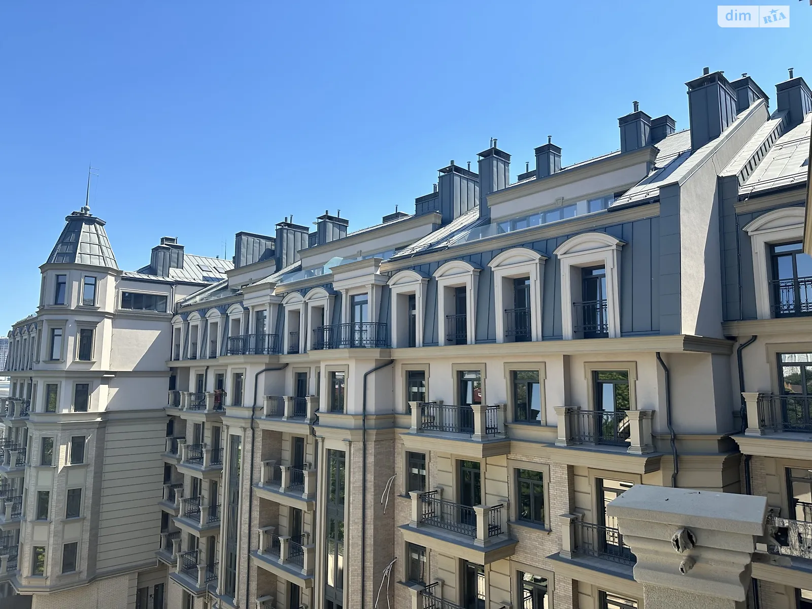 Продается 1-комнатная квартира 45 кв. м в Одессе, Фонтанская дор., 64/1 - фото 1
