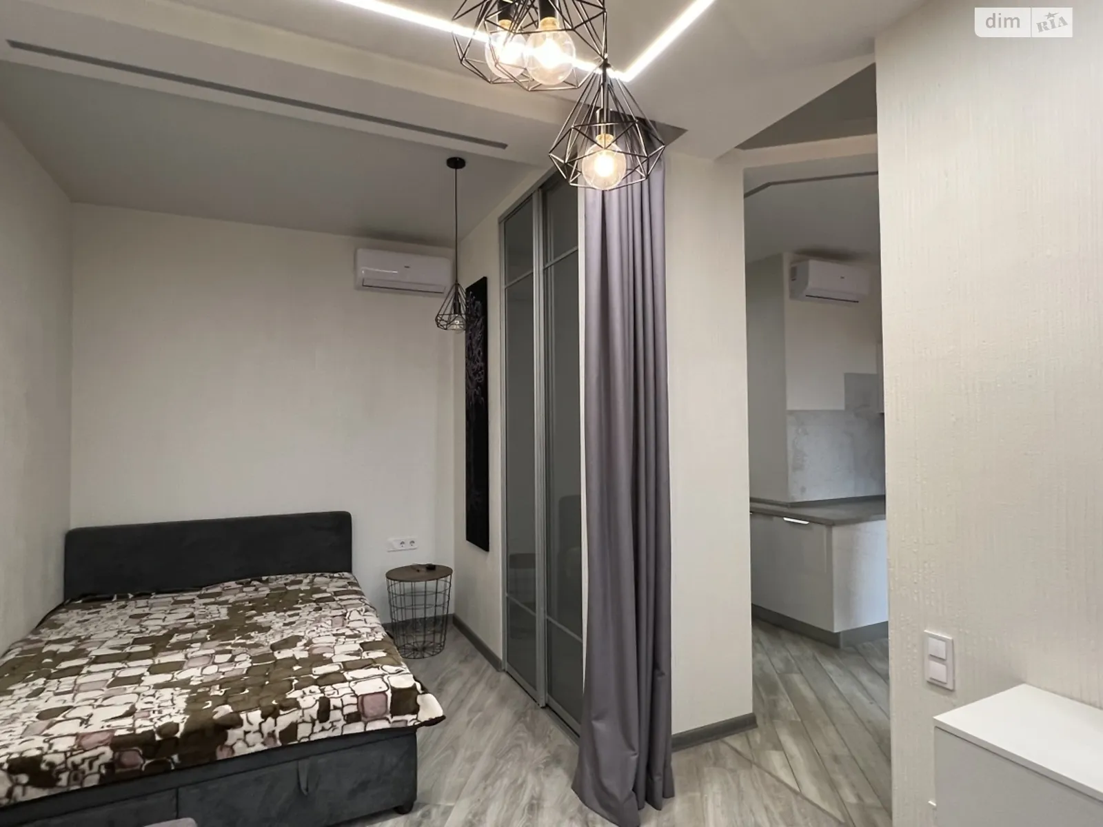 Сдается в аренду 1-комнатная квартира 42 кв. м в Одессе, бул. Итальянский - фото 1