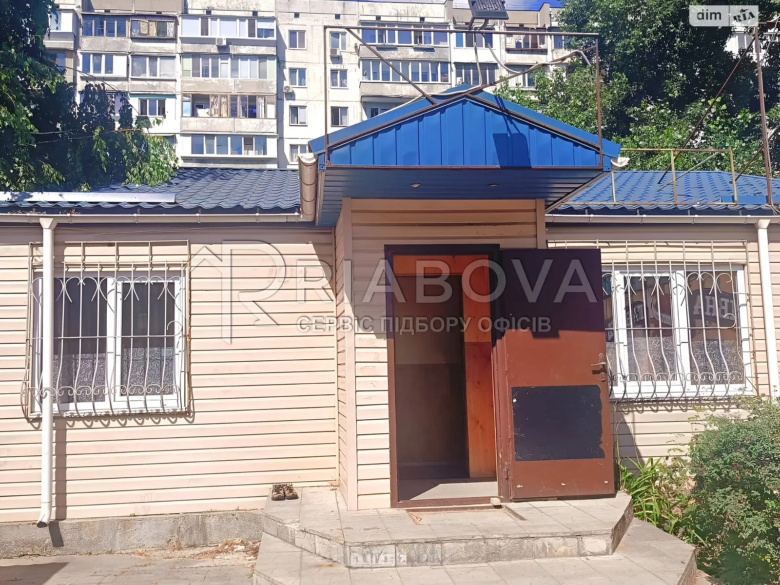 Сдается в аренду объект сферы услуг 205 кв. м в 1-этажном здании, цена: 82000 грн - фото 1