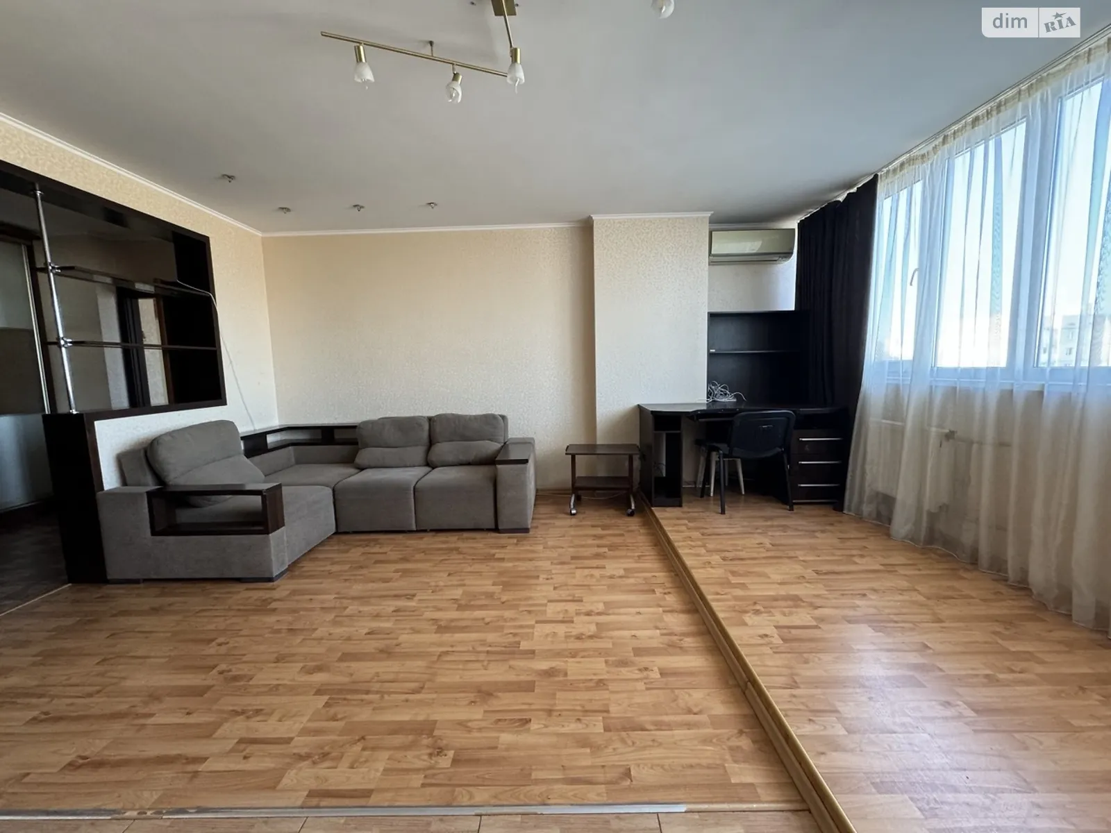 Сдается в аренду 1-комнатная квартира 57.2 кв. м в Харькове - фото 3