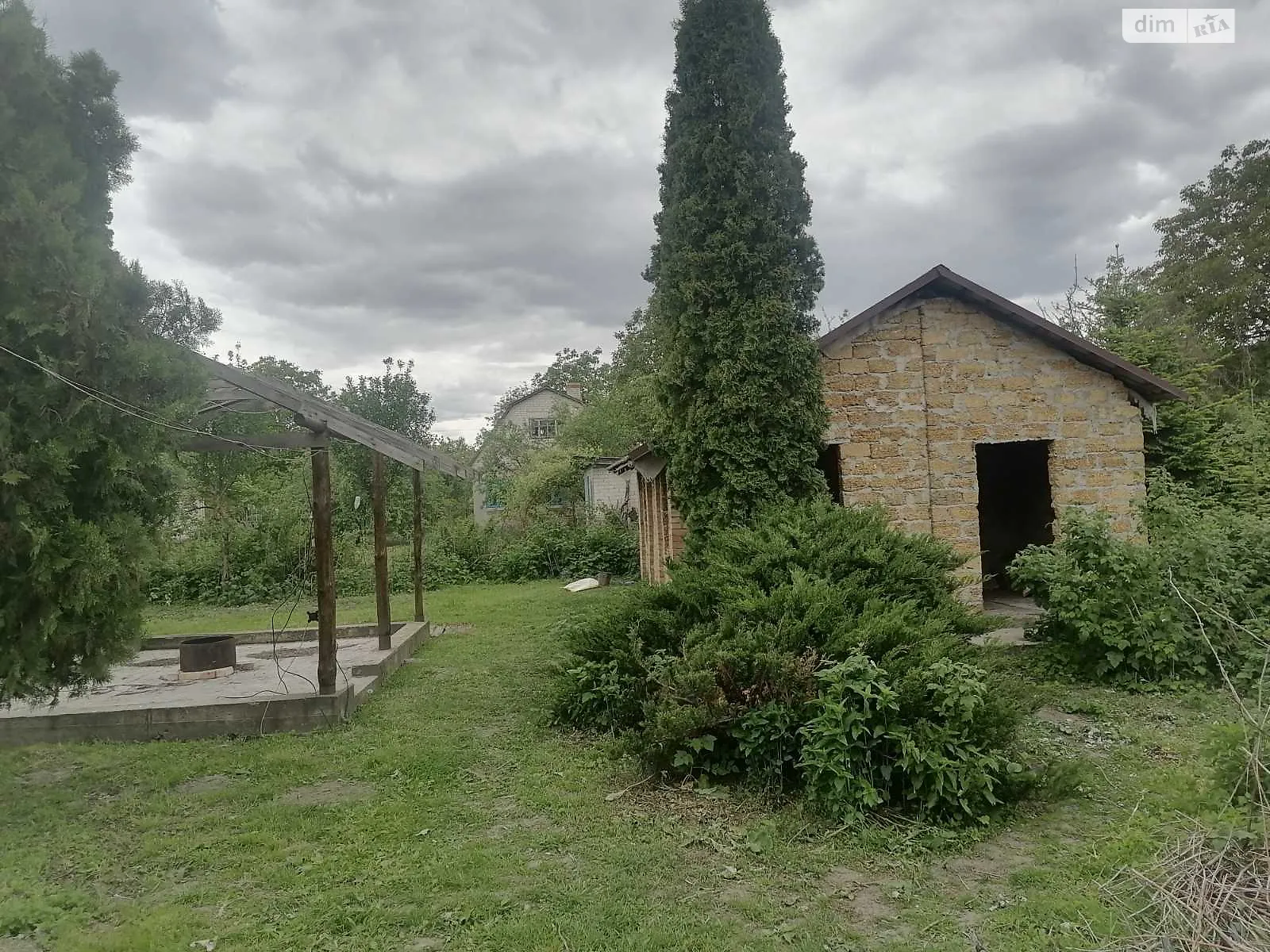 Продается дом на 2 этажа 72 кв. м с садом, цена: 36500 $ - фото 1