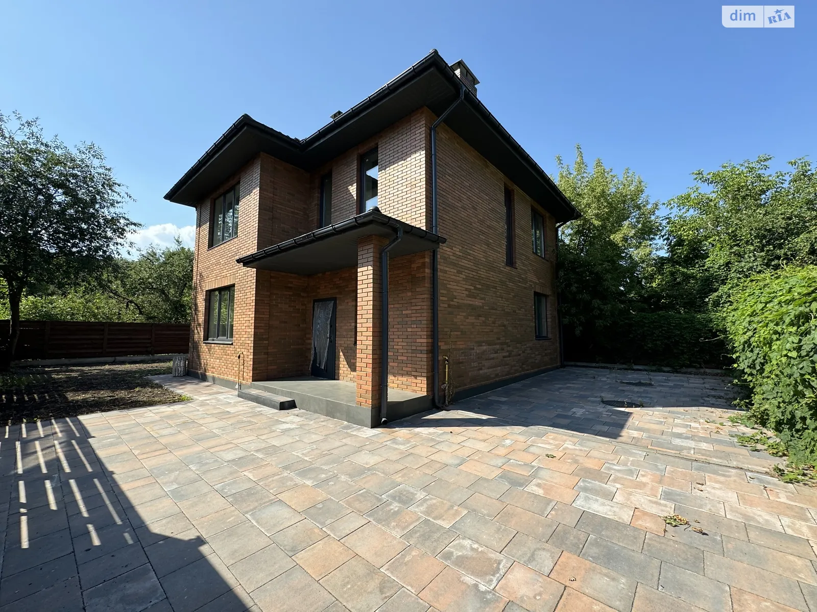 Продается дом на 2 этажа 131 кв. м с мансардой, цена: 129000 $ - фото 1