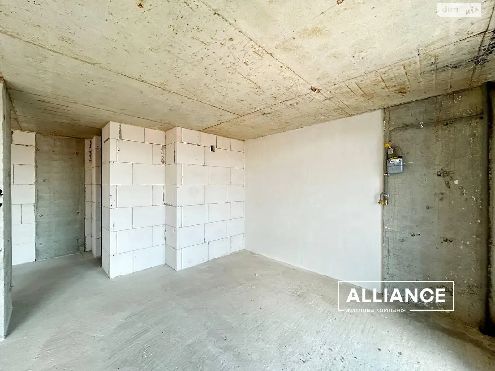Продается 2-комнатная квартира 65 кв. м в Ивано-Франковске, ул. Крайковского - фото 1