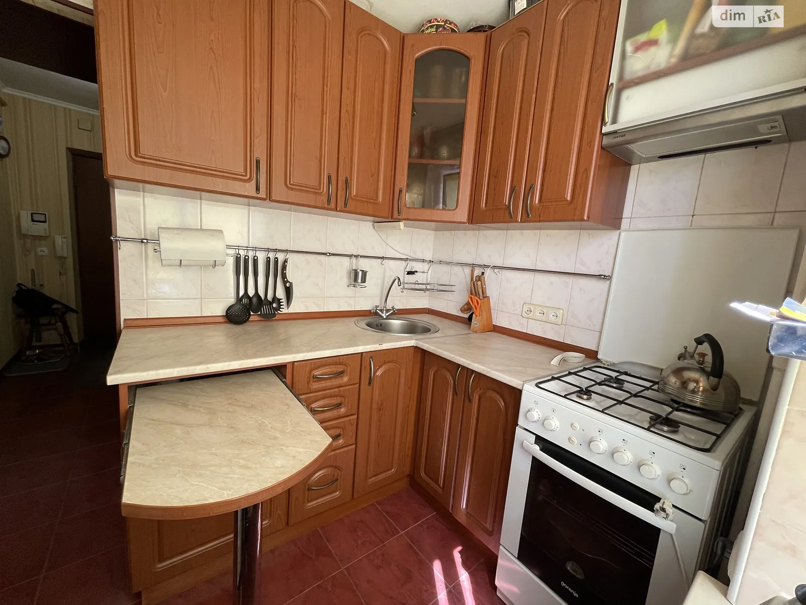 Продается 1-комнатная квартира 31.2 кв. м в Киеве, ул. Мостицкая, 6 - фото 1