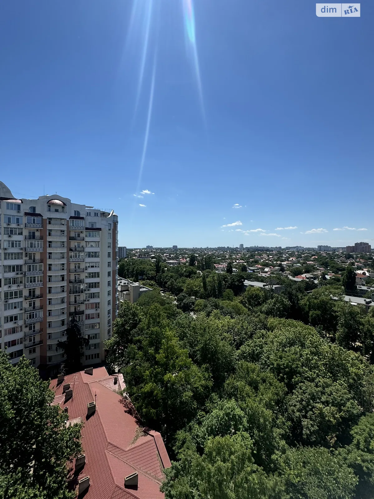 Продается 3-комнатная квартира 131.5 кв. м в Одессе, Фонтанская дор., 49/1 - фото 1