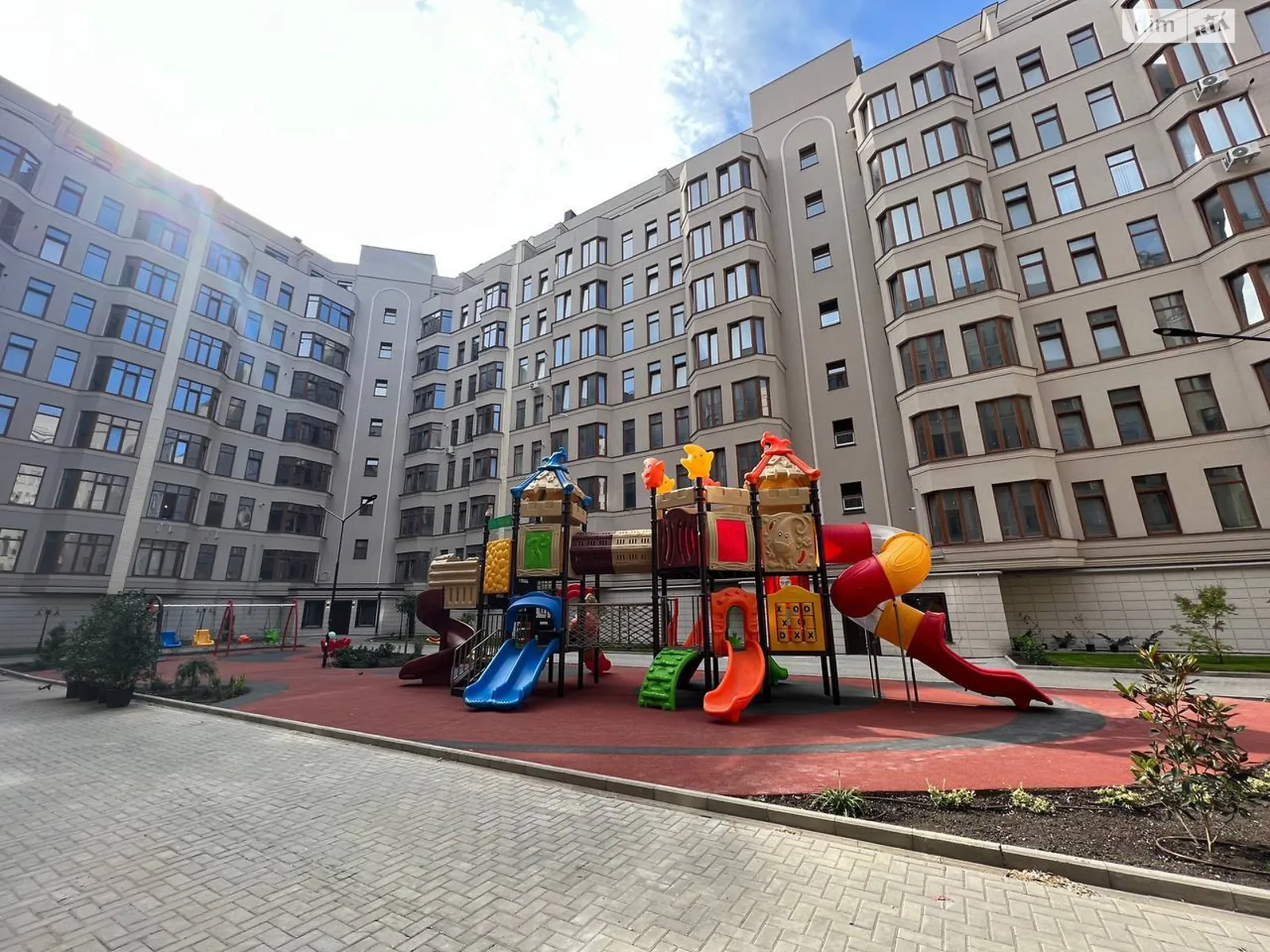 Продается 1-комнатная квартира 49.6 кв. м в Одессе, ул. Дача Ковалевского, 91 - фото 1