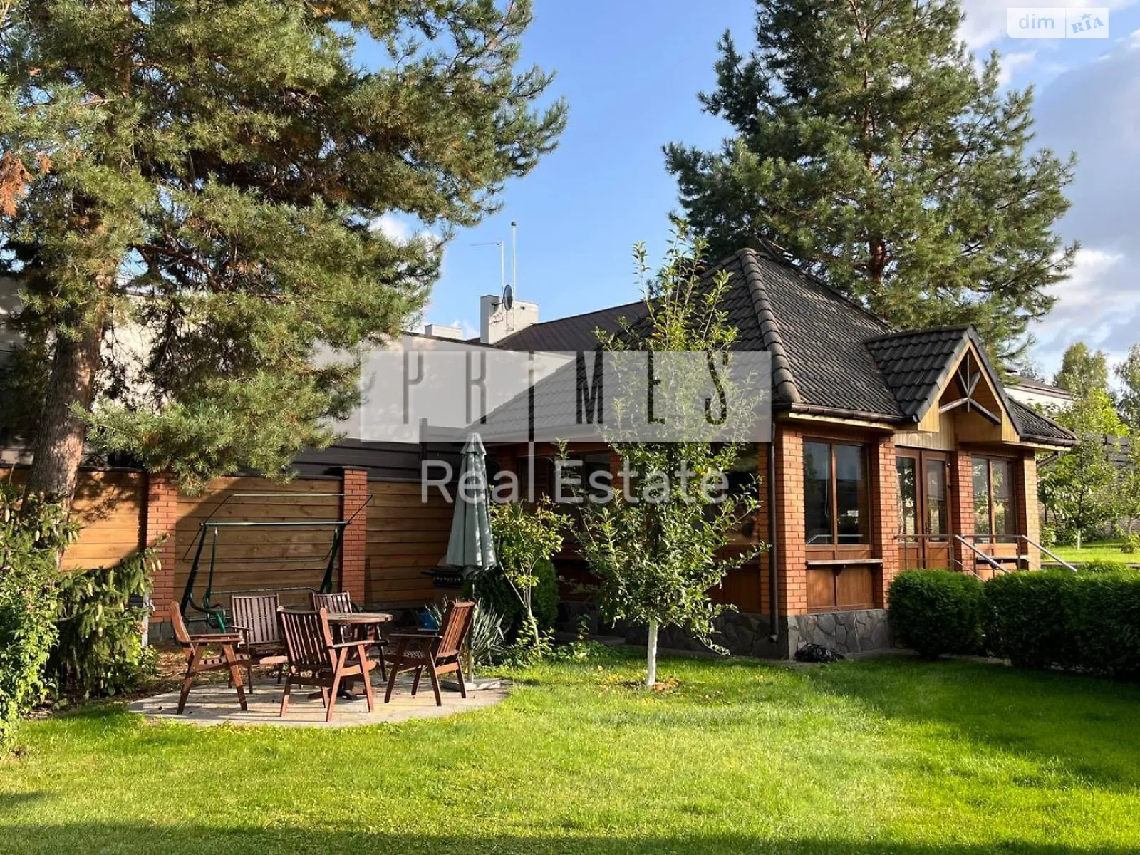 Сдается в аренду дом на 2 этажа 271.3 кв. м с камином, цена: 2700 $ - фото 1