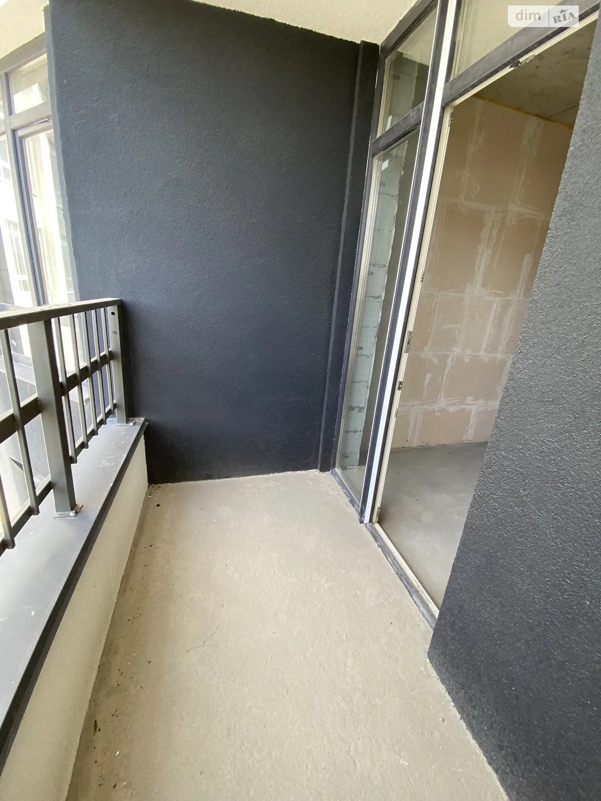 Продается 1-комнатная квартира 39.1 кв. м в Ирпене, ул. Кобылянской Ольги, 1В/20 - фото 1