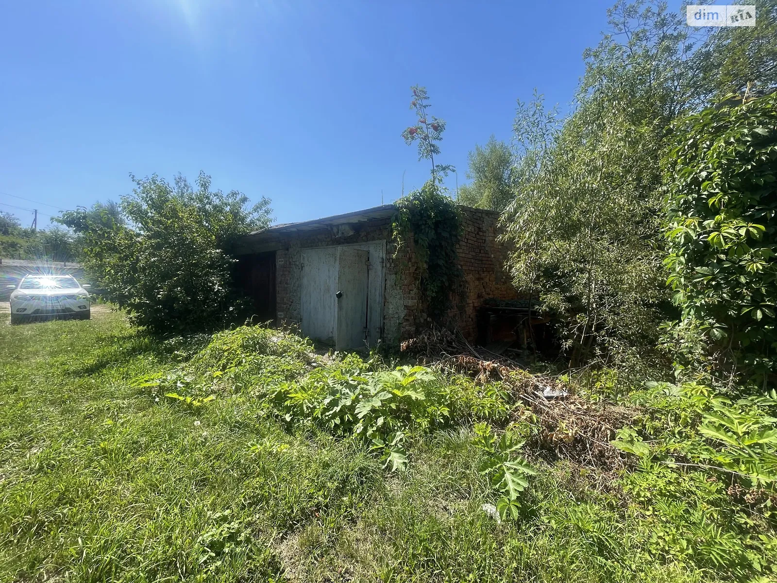 Продается отдельно стоящий гараж под легковое авто на 42 кв. м, цена: 4500 $ - фото 1