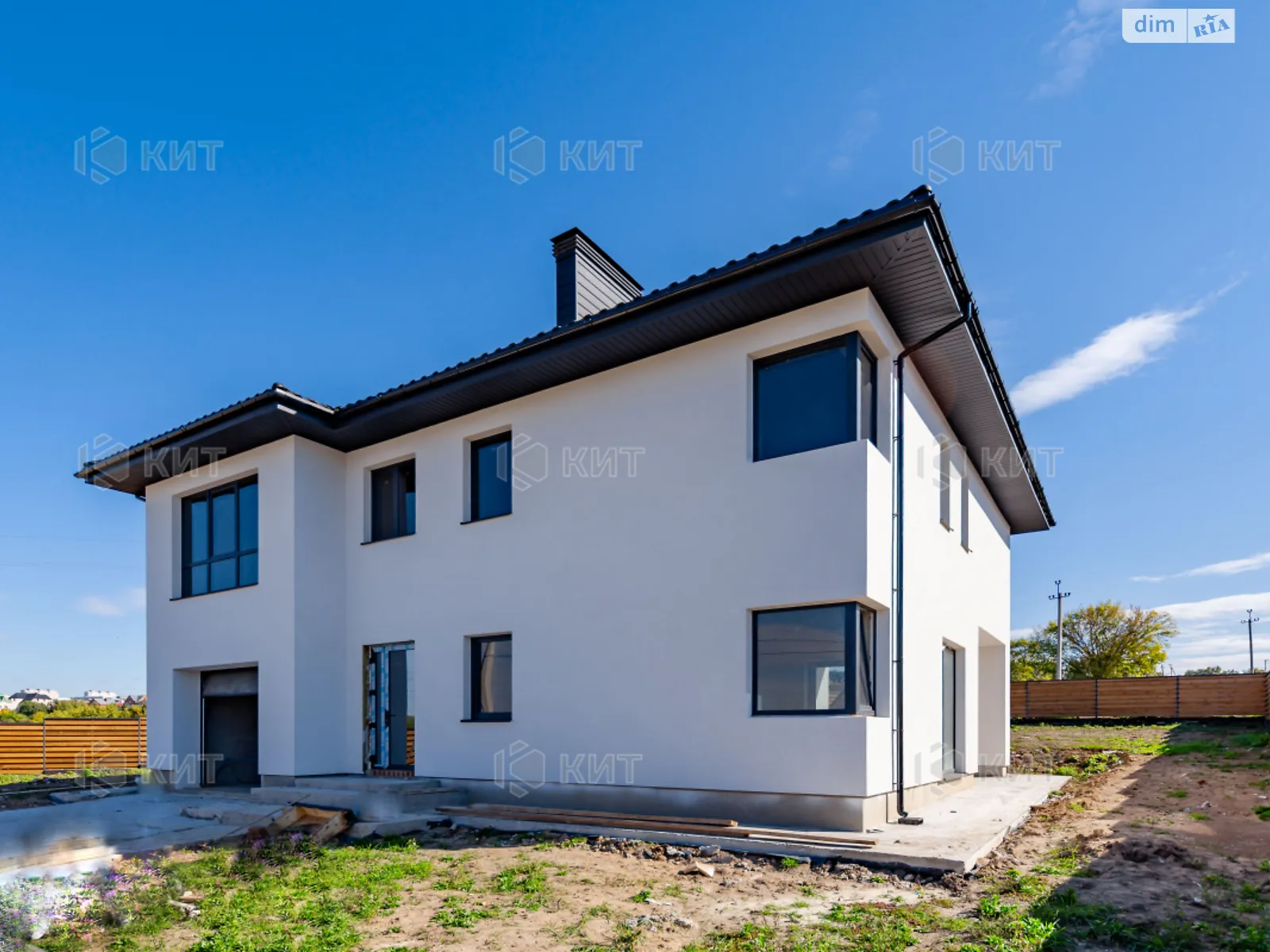 Продається будинок 2 поверховий 248 кв. м з банею/сауною, цена: 150000 $ - фото 1