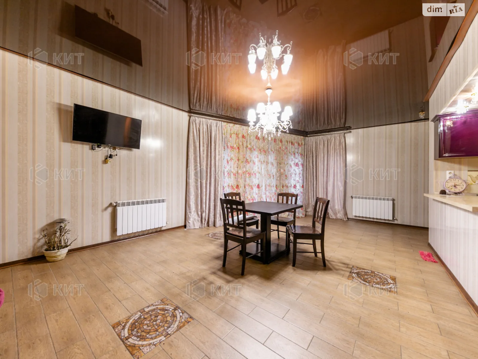 Продається одноповерховий будинок 158 кв. м с басейном, цена: 143000 $ - фото 1