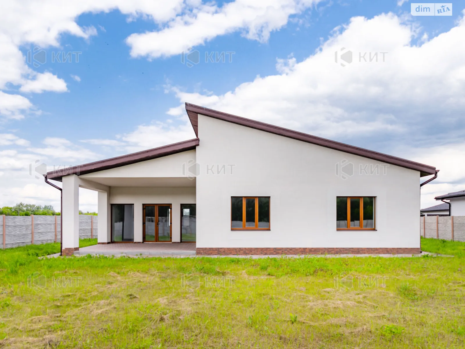 Продається одноповерховий будинок 150 кв. м з верандою, цена: 130000 $ - фото 1