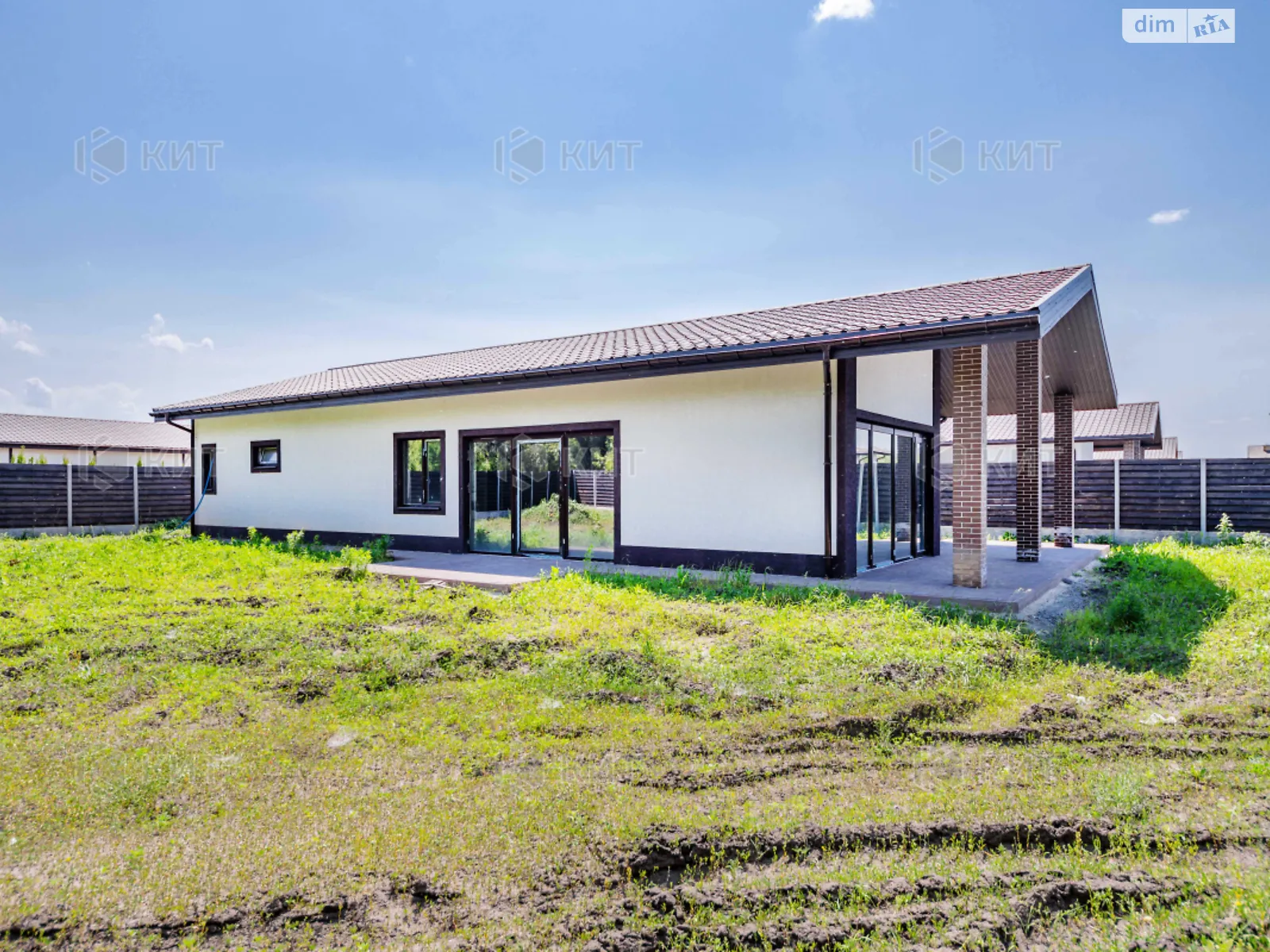 Продається одноповерховий будинок 205 кв. м з подвалом, цена: 180000 $ - фото 1