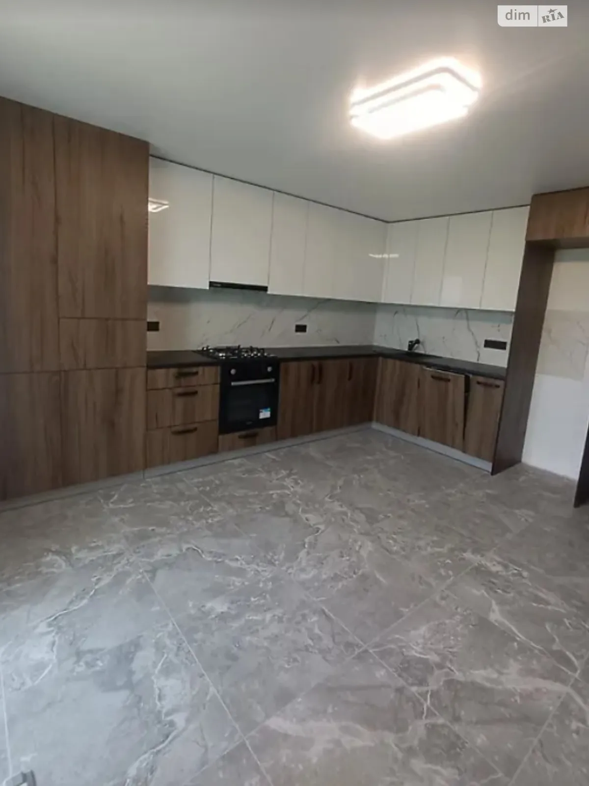 Продается 1-комнатная квартира 40.7 кв. м в Байковцах, ул. Солнечная, 19А - фото 1