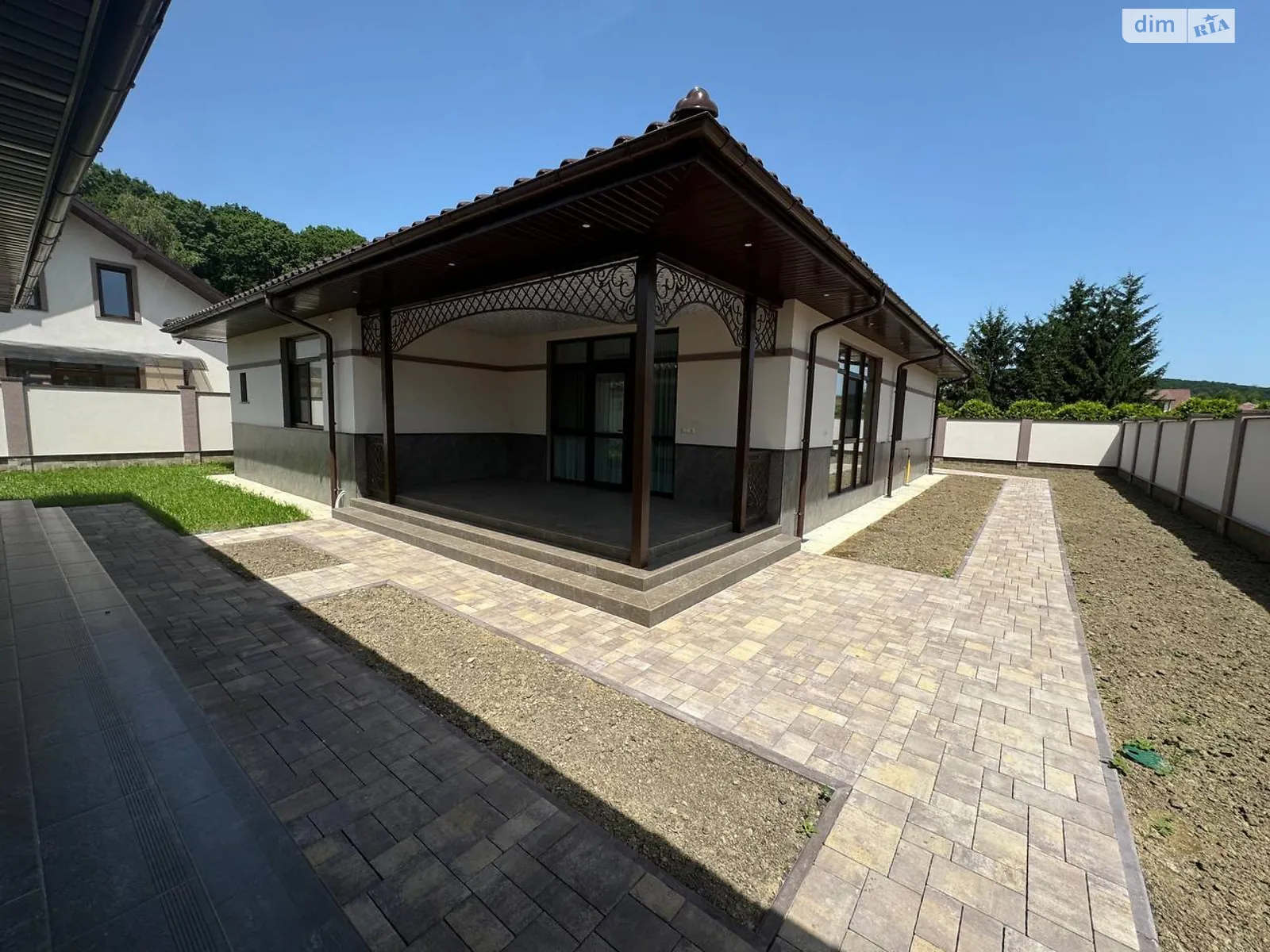 Продається одноповерховий будинок 209 кв. м з верандою, цена: 2400 $ - фото 1