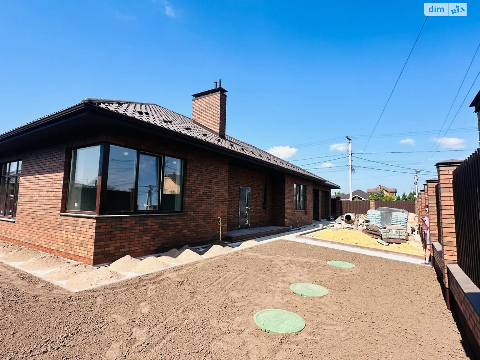 Продається одноповерховий будинок 170 кв. м з банею/сауною, цена: 245000 $ - фото 1