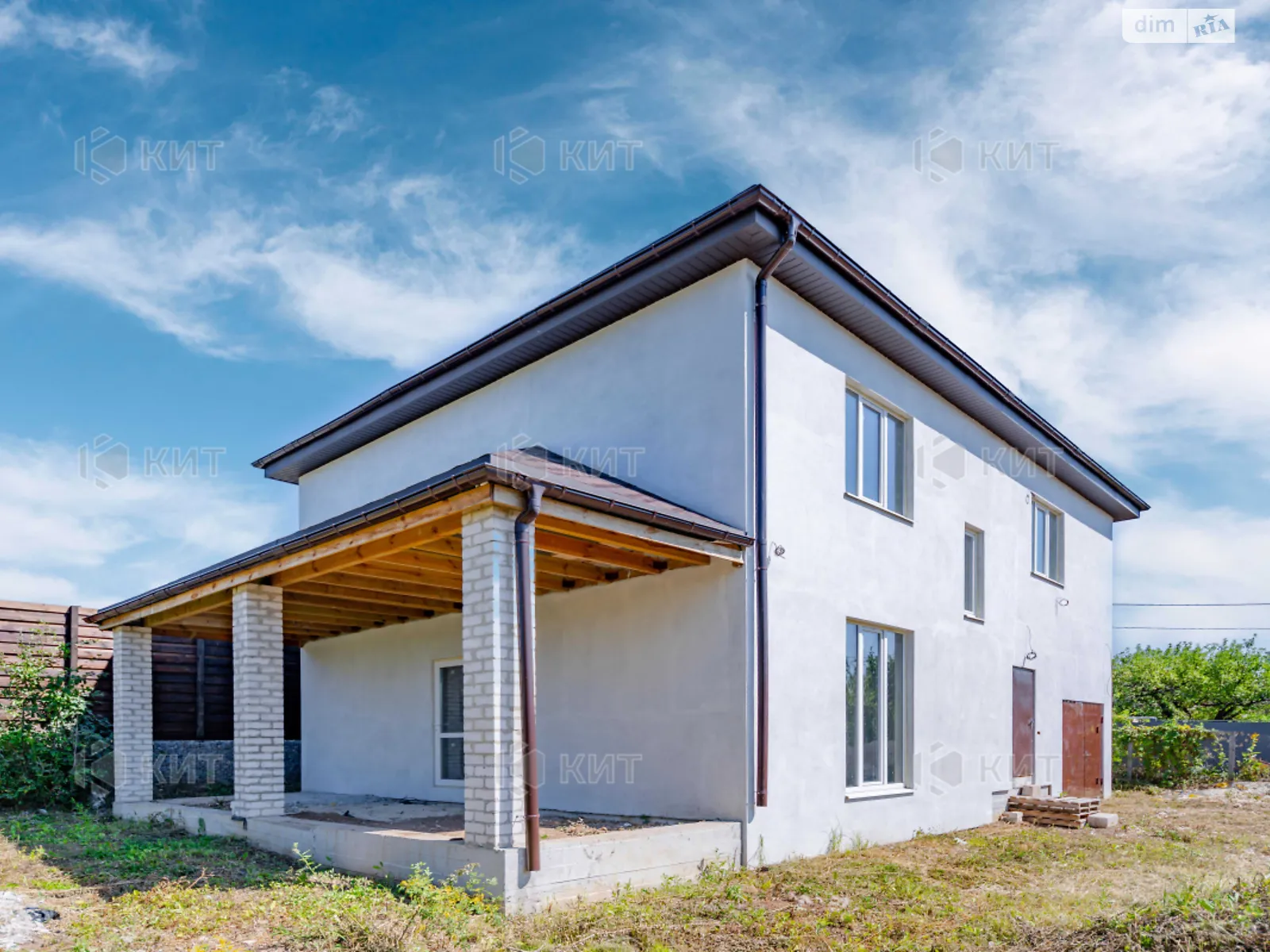 Продается дом на 2 этажа 185 кв. м с гаражом, цена: 85000 $ - фото 1