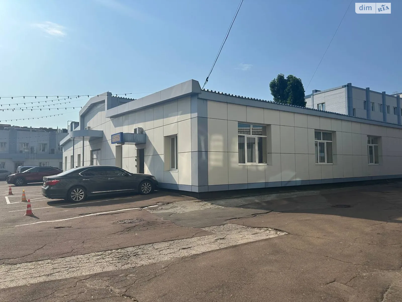 Здається в оренду офіс 650.2 кв. м в бізнес-центрі, цена: 245776 грн - фото 1