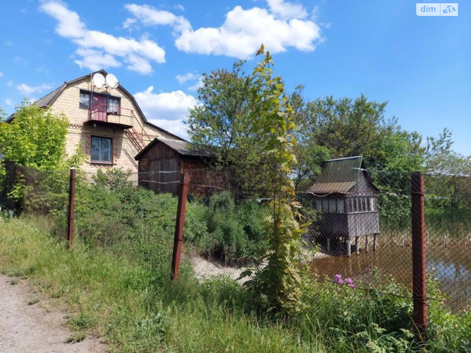 Продается одноэтажный дом 118 кв. м с бассейном, цена: 75000 $ - фото 1