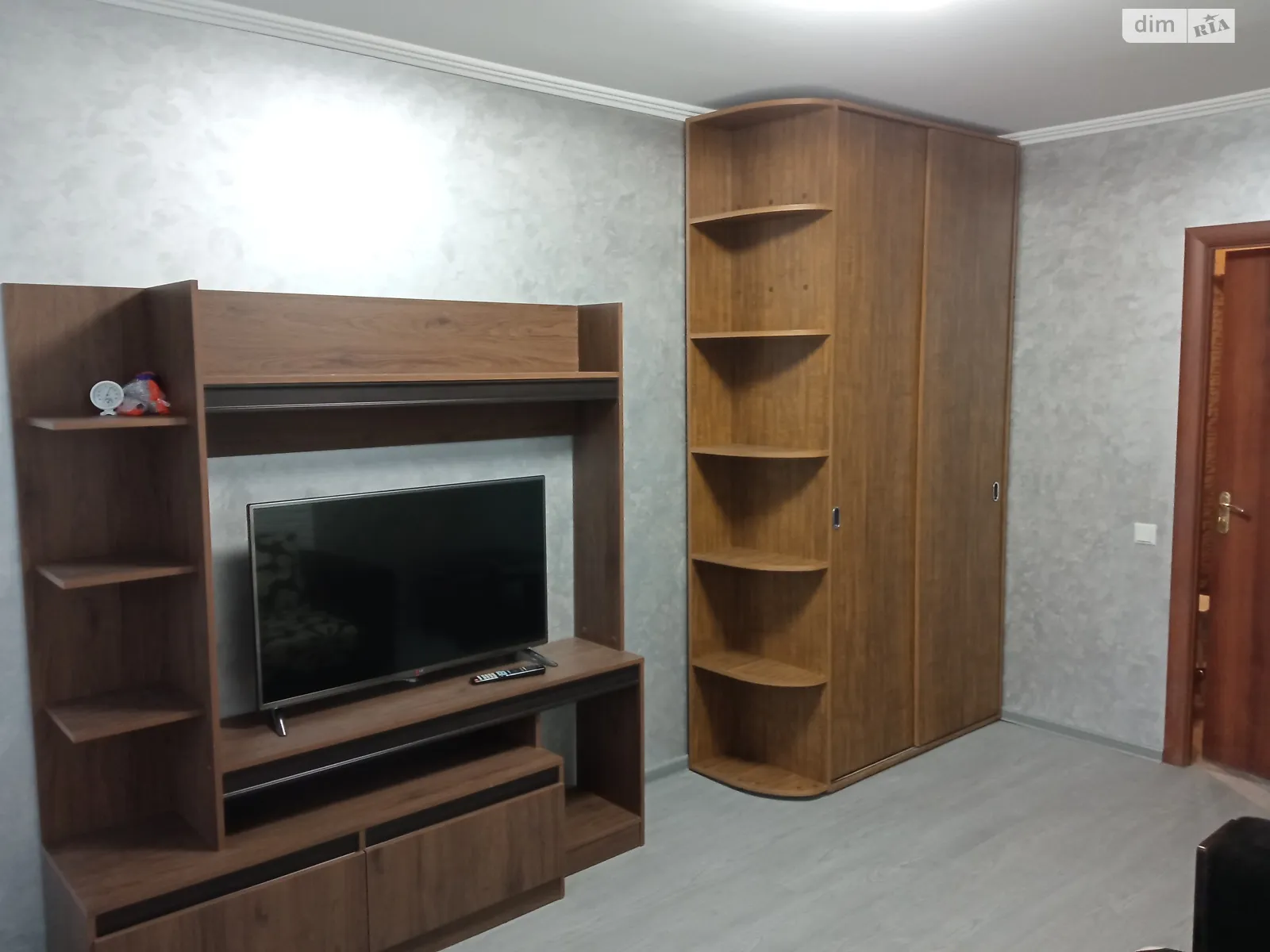 Сдается в аренду 3-комнатная квартира 50.1 кв. м в Львове, ул. Петлюры Симона, 51 - фото 1
