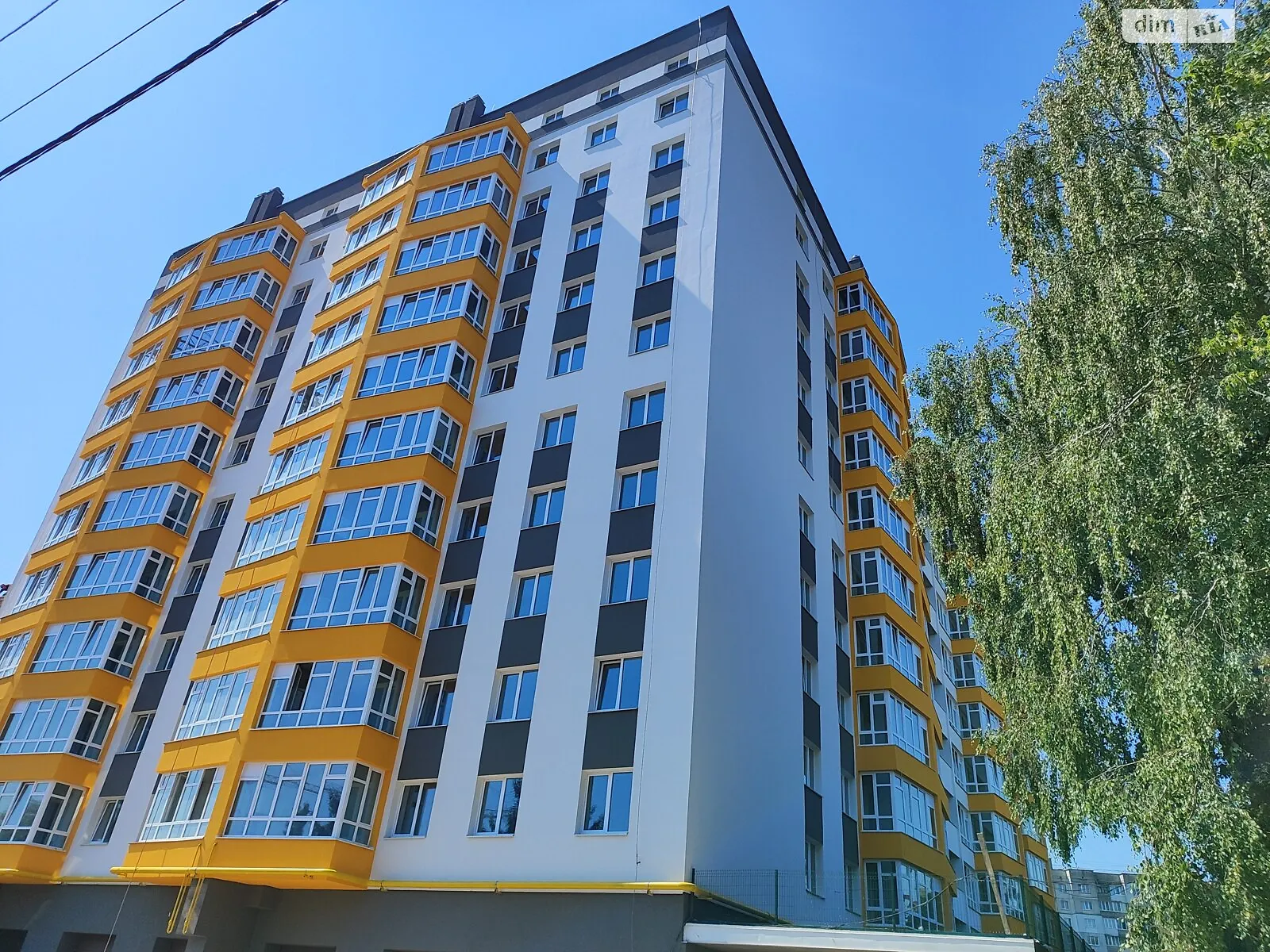 Продається 2-кімнатна квартира 74 кв. м у Хмельницькому, вул. Степана Бандери, 32/1 - фото 1