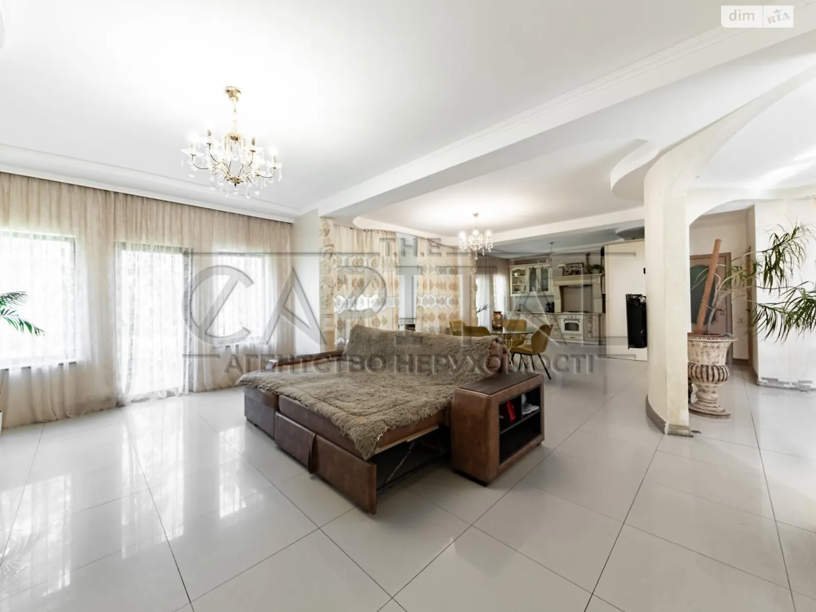 Продається будинок 2 поверховий 400 кв. м з балконом, цена: 430000 $ - фото 1