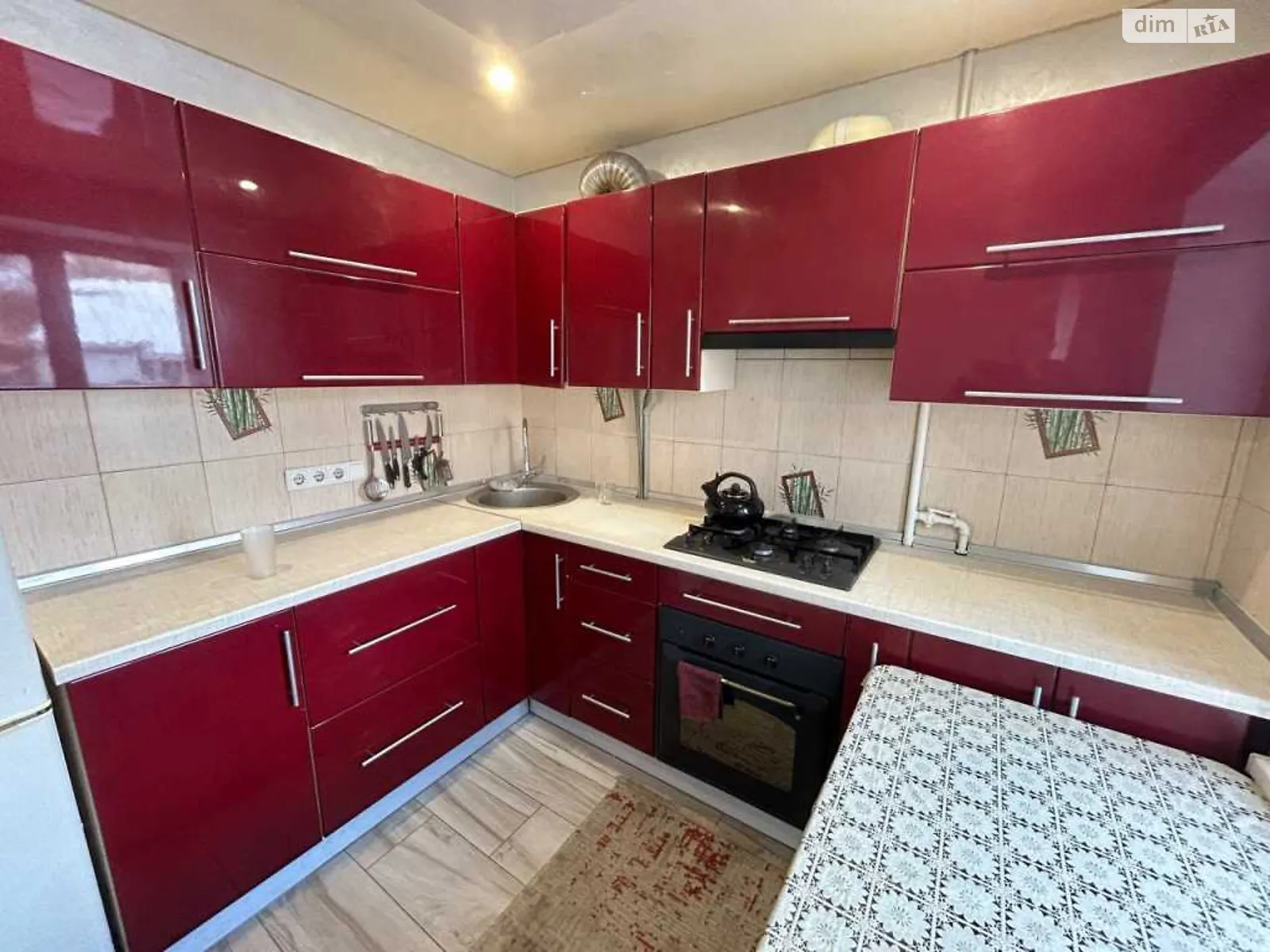 Продается 3-комнатная квартира 55.4 кв. м в Полтаве, пер. Коммунальный, 4А - фото 1