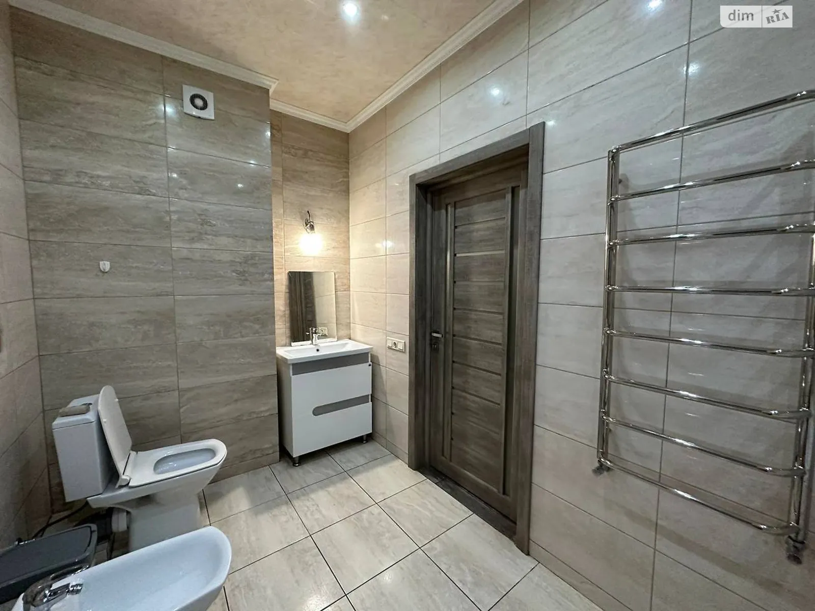 Продається будинок 2 поверховий 167 кв. м з меблями, цена: 185000 $ - фото 1