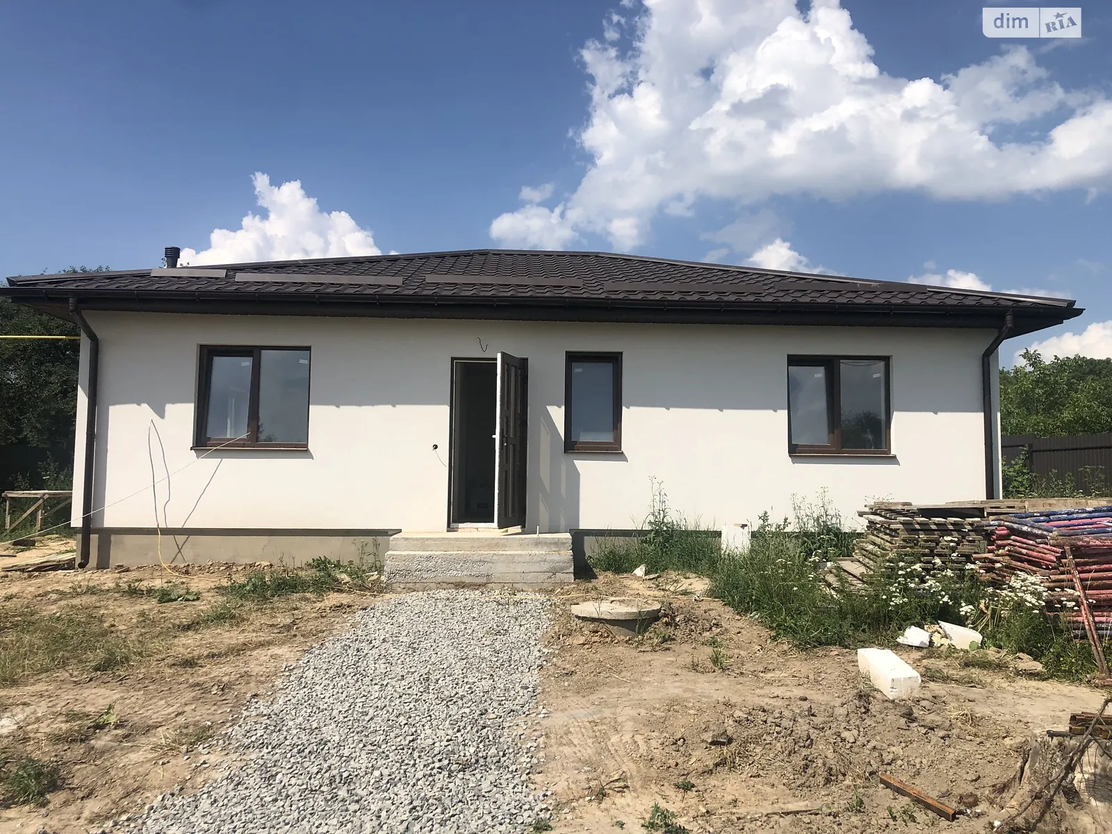 Продается одноэтажный дом 90 кв. м с гаражом, цена: 75000 $ - фото 1