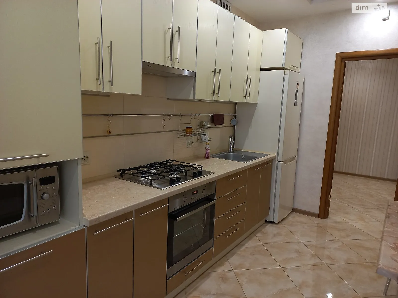 Продається 2-кімнатна квартира 65 кв. м у Хмельницькому, вул. Вінницька, 1/3 - фото 1