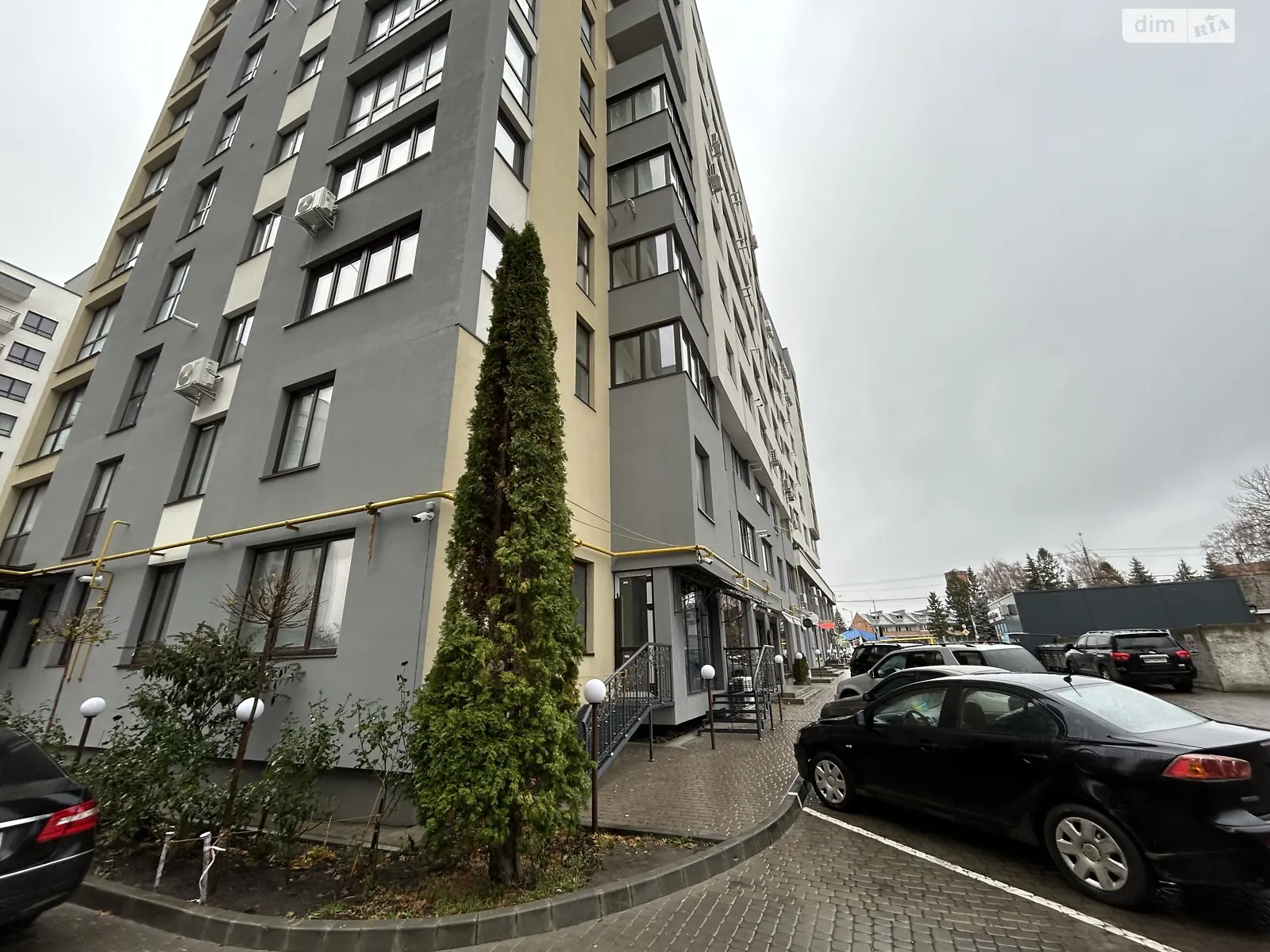 3-комнатная квартира 91 кв. м в Тернополе, просп. Бандеры Степана - фото 1