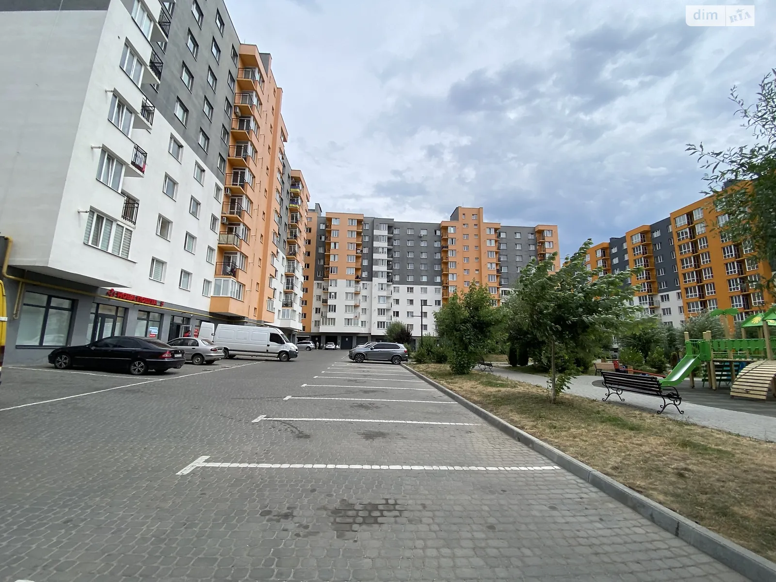 Продается 2-комнатная квартира 65 кв. м в Винницких Хуторах, Немировское шоссе - фото 1