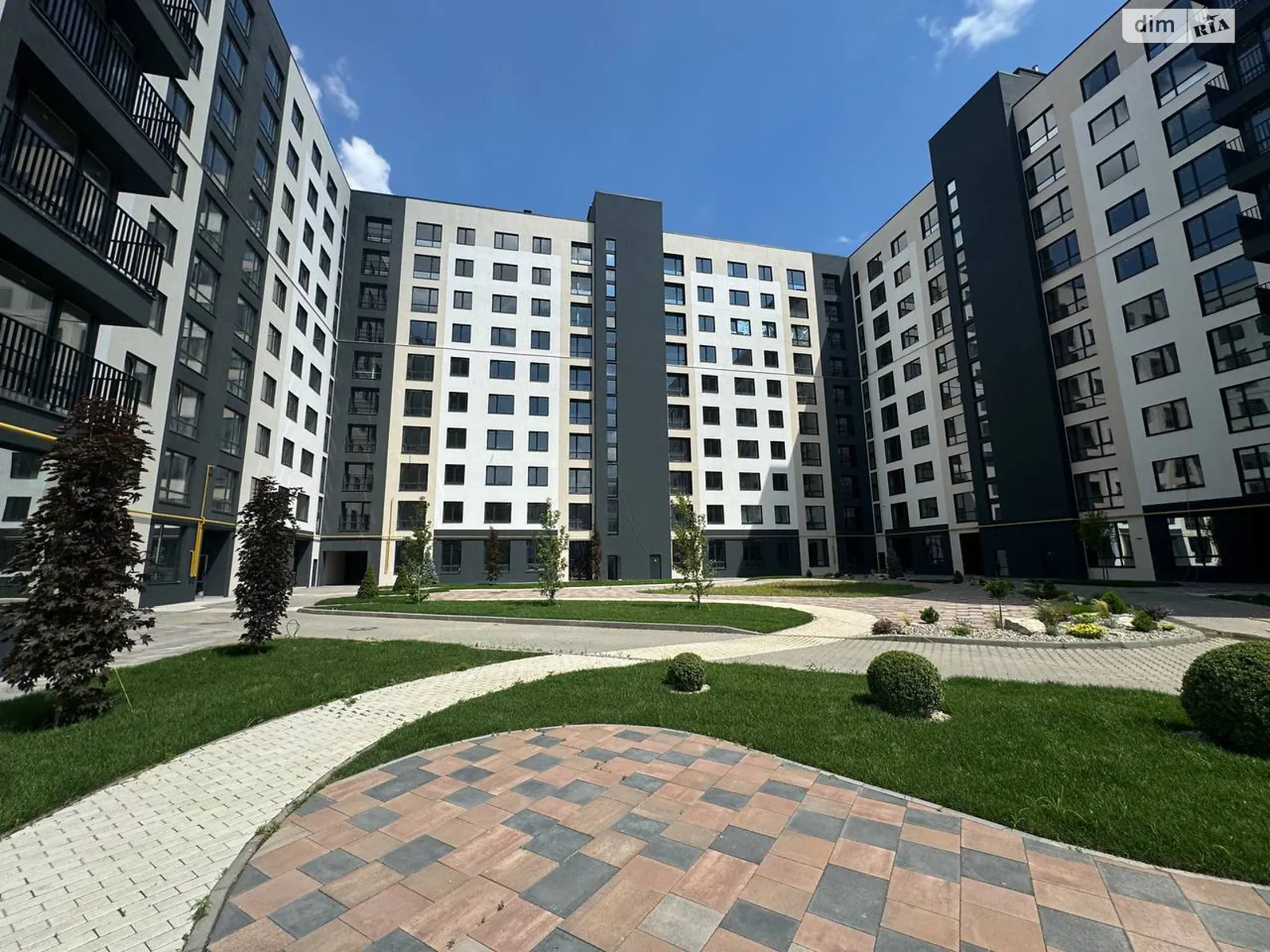 Продається 1-кімнатна квартира 40 кв. м у Бучі, вул. Івана Кожедуба, 8 - фото 1