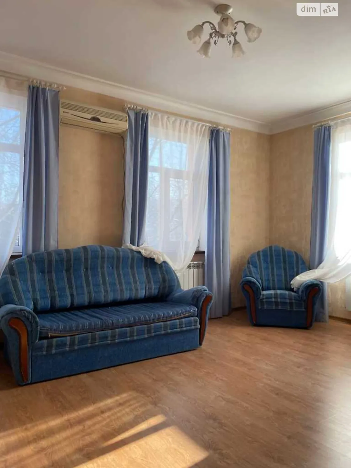 Продається одноповерховий будинок 73 кв. м с басейном, цена: 90000 $ - фото 1