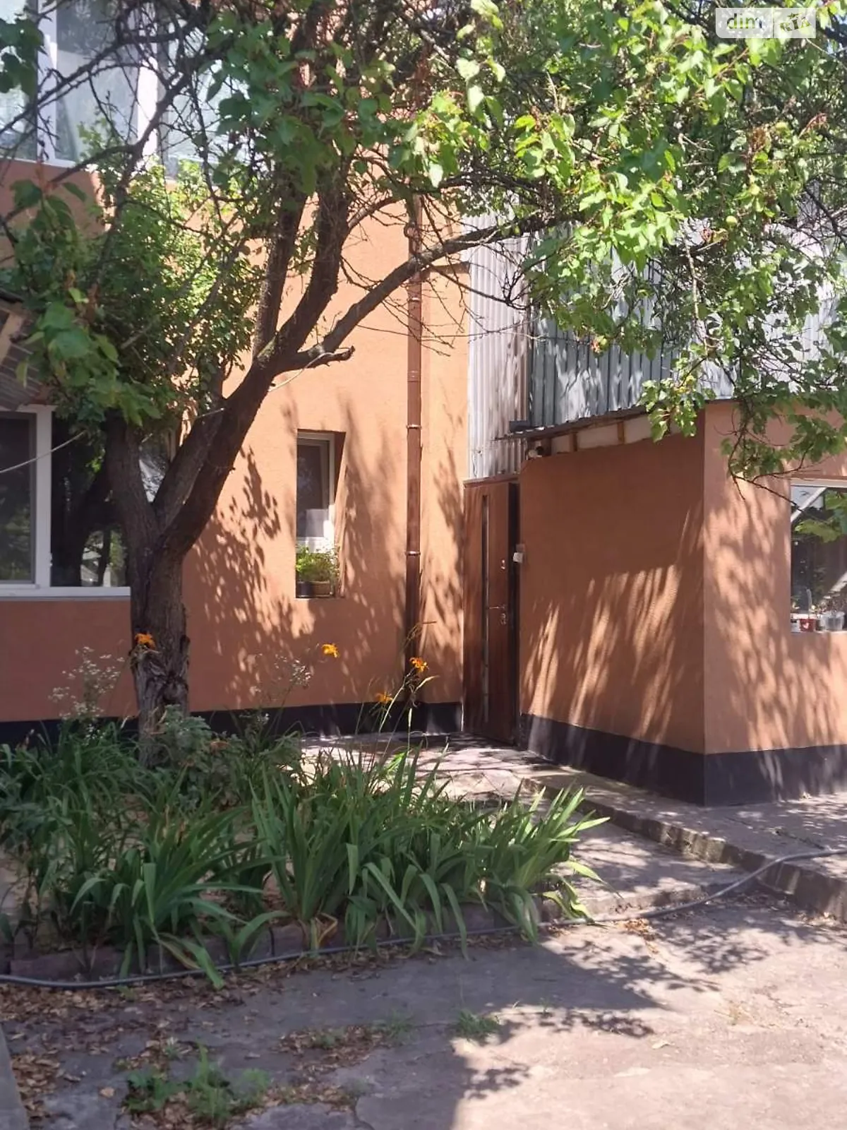 Продається будинок 2 поверховий 320 кв. м з терасою, цена: 360000 $ - фото 1